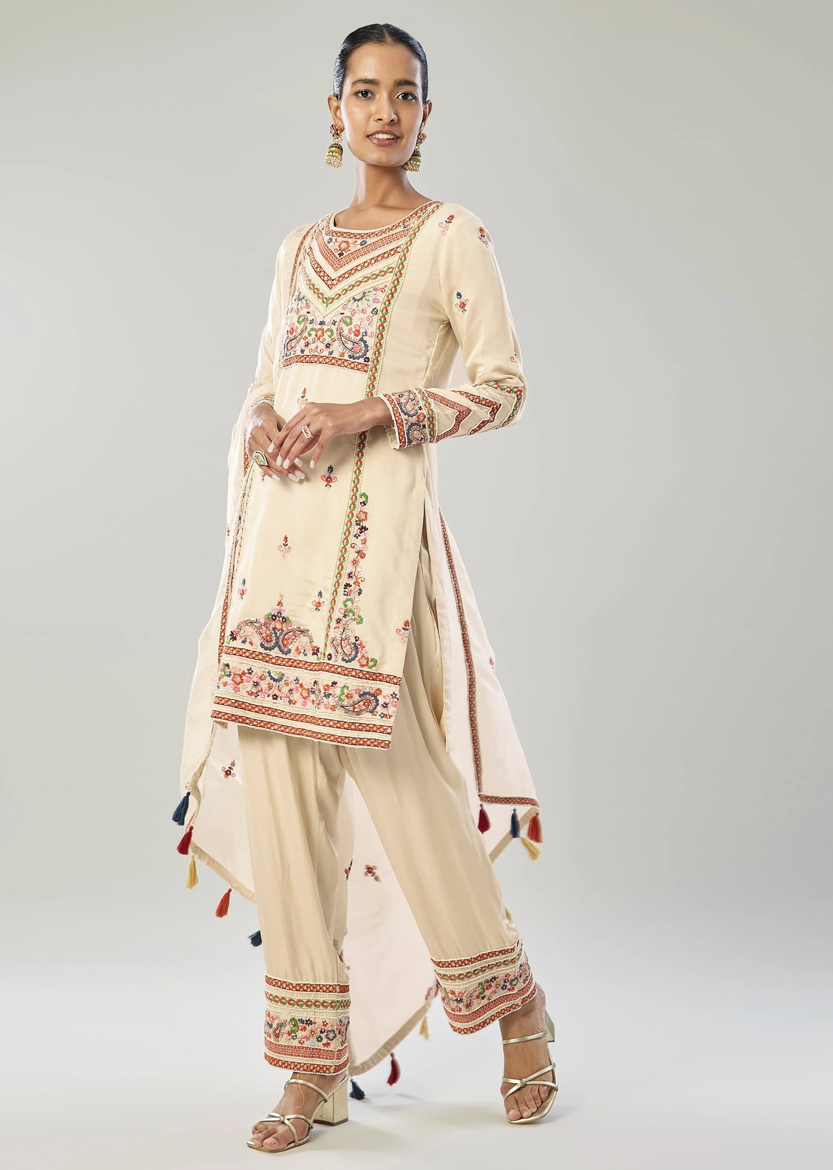 Ivory Kurta Set - Image 3