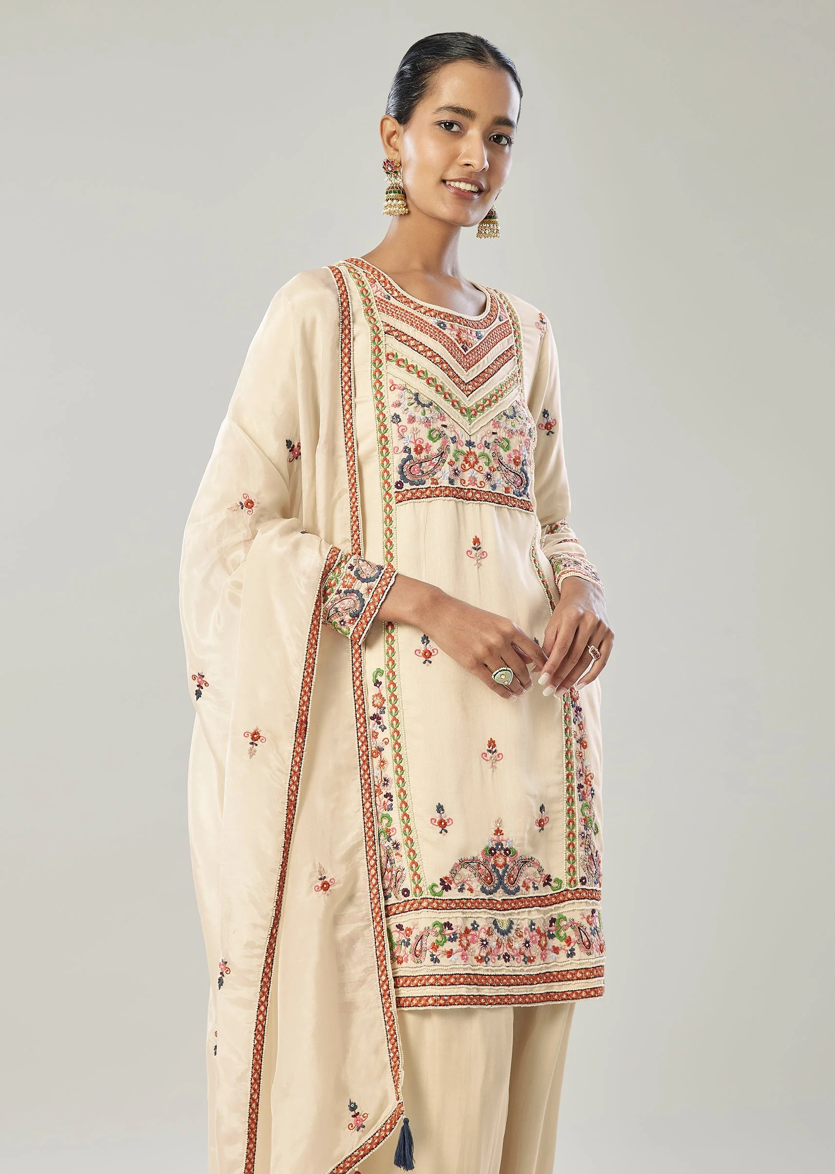Ivory Kurta Set - Image 4