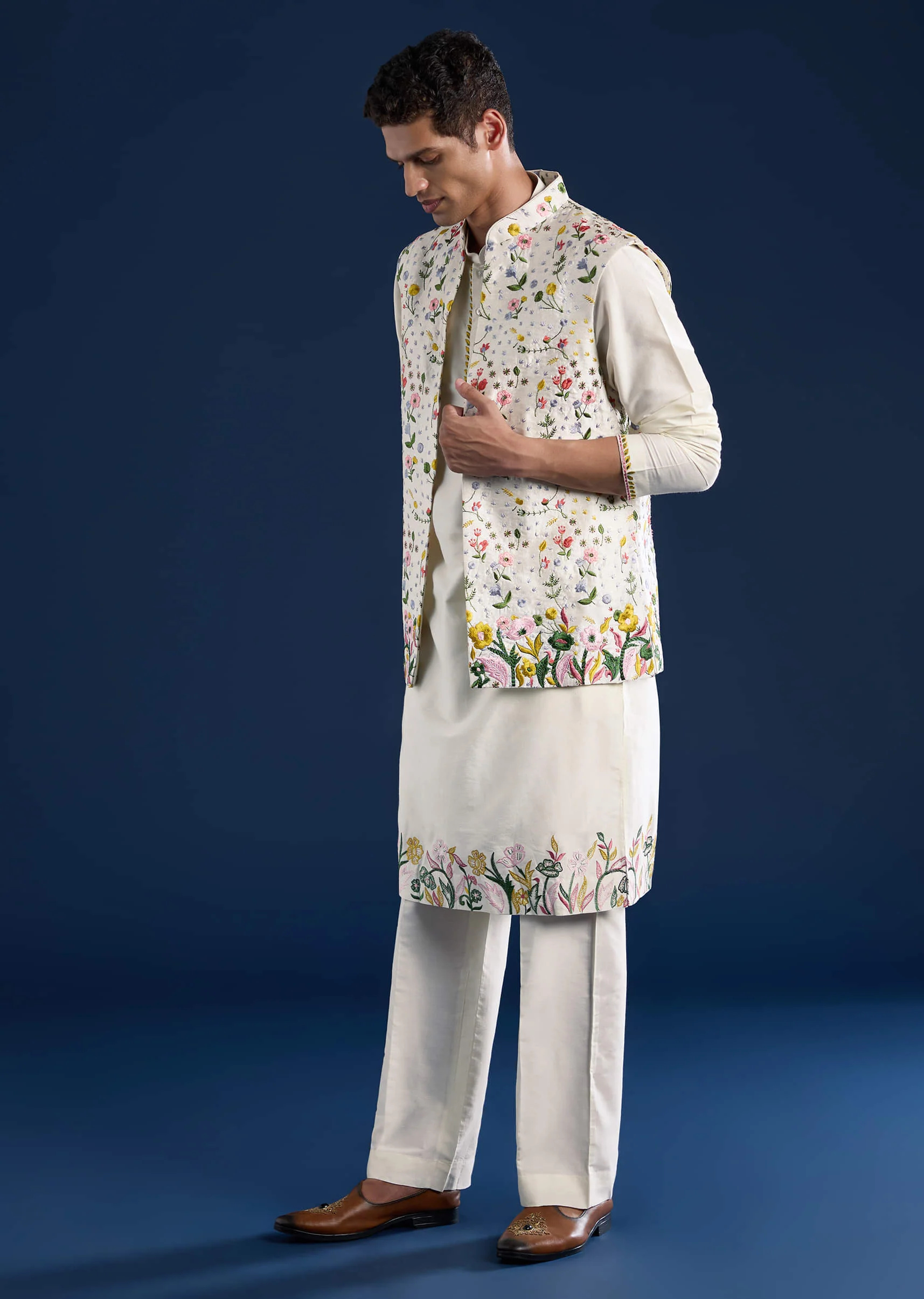 Ivory Silk Jacket Kurta Set with Resham Work - Image 3