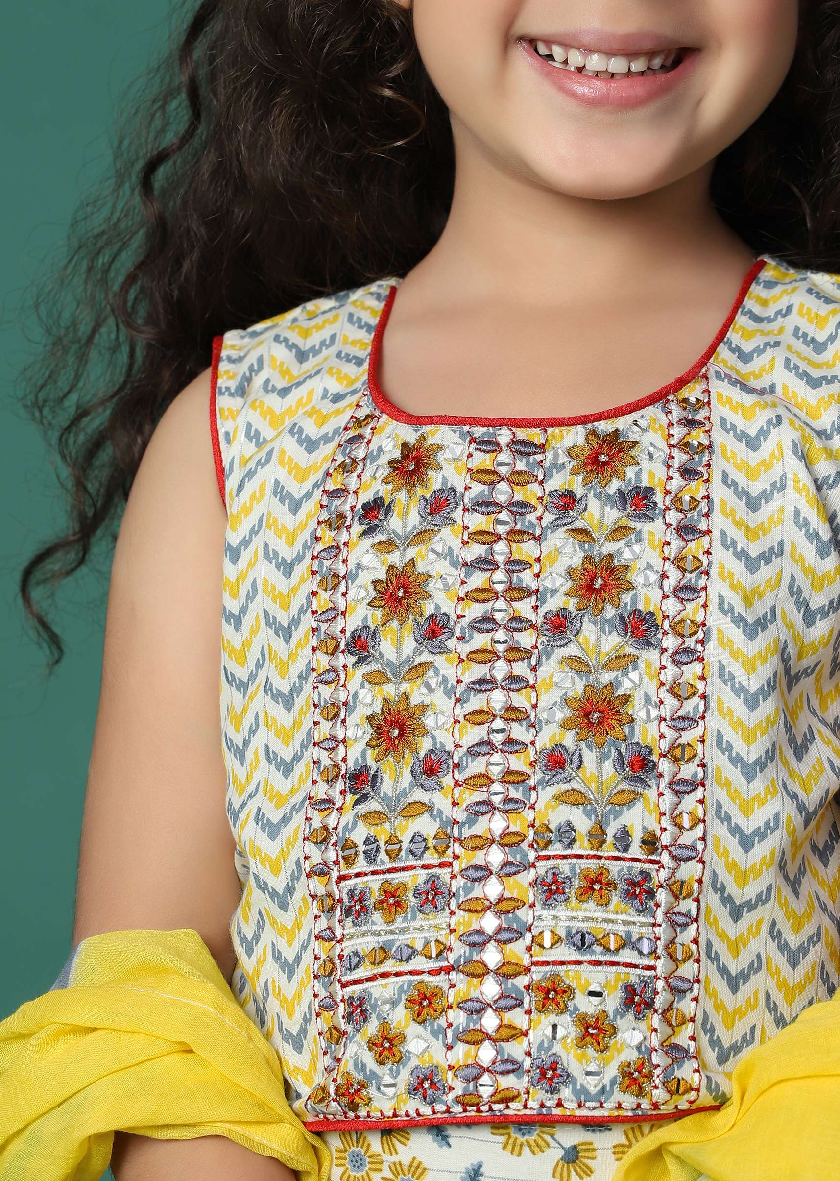 Kalki Beige Cream Printed Lehenga And Blouse Set In Cotton For Girls - Image 2