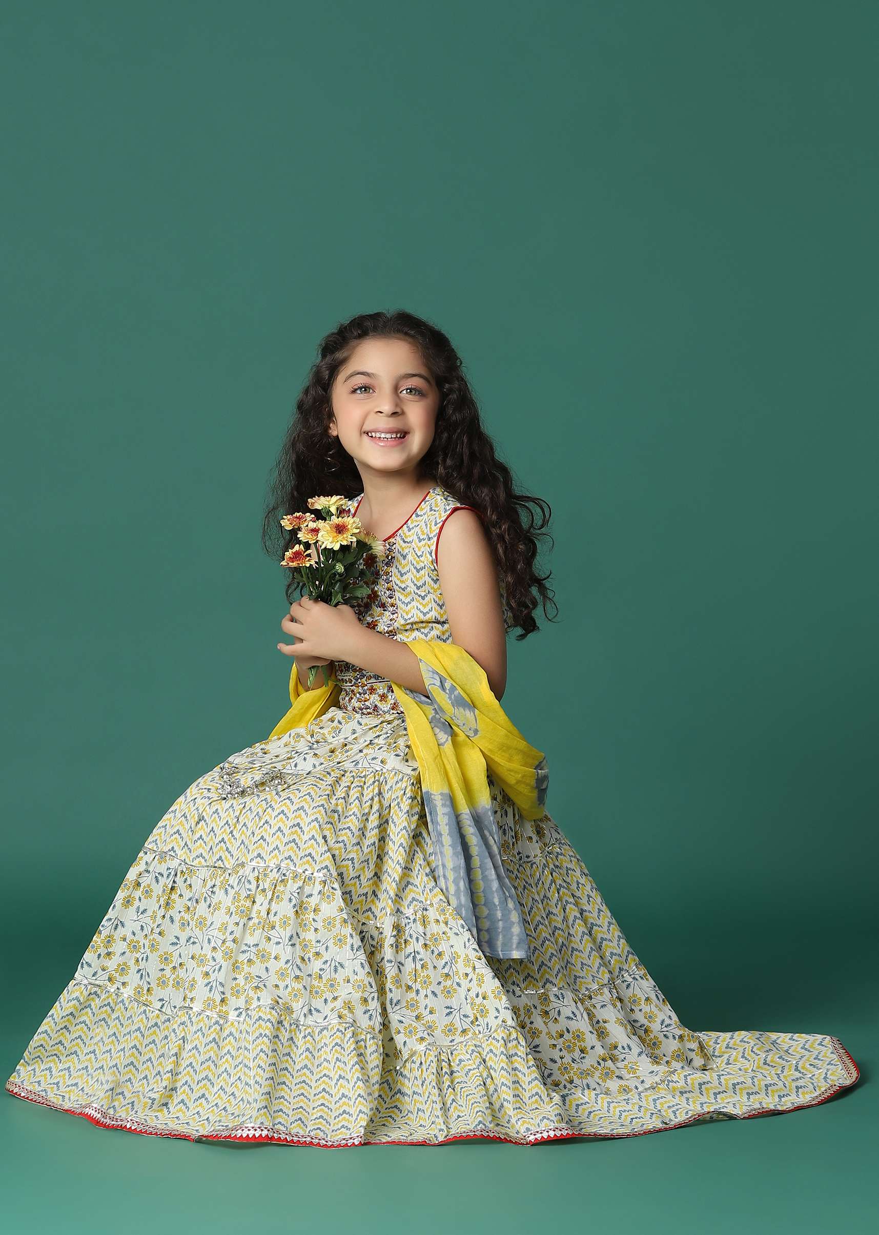 Kalki Beige Cream Printed Lehenga And Blouse Set In Cotton For Girls - Image 4