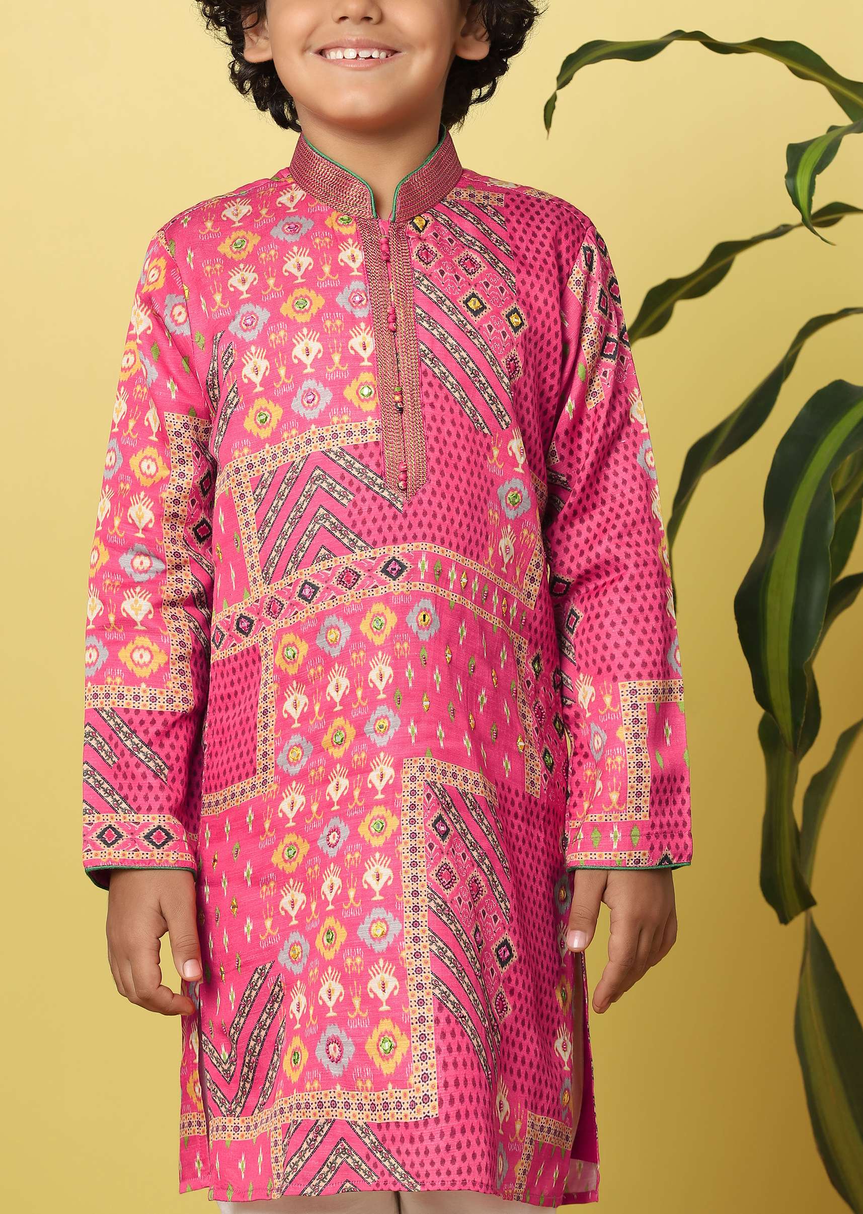 Kalki Fuschia Pink Boys Kurta Set In Silk With Mirror And Zari Work - Image 2