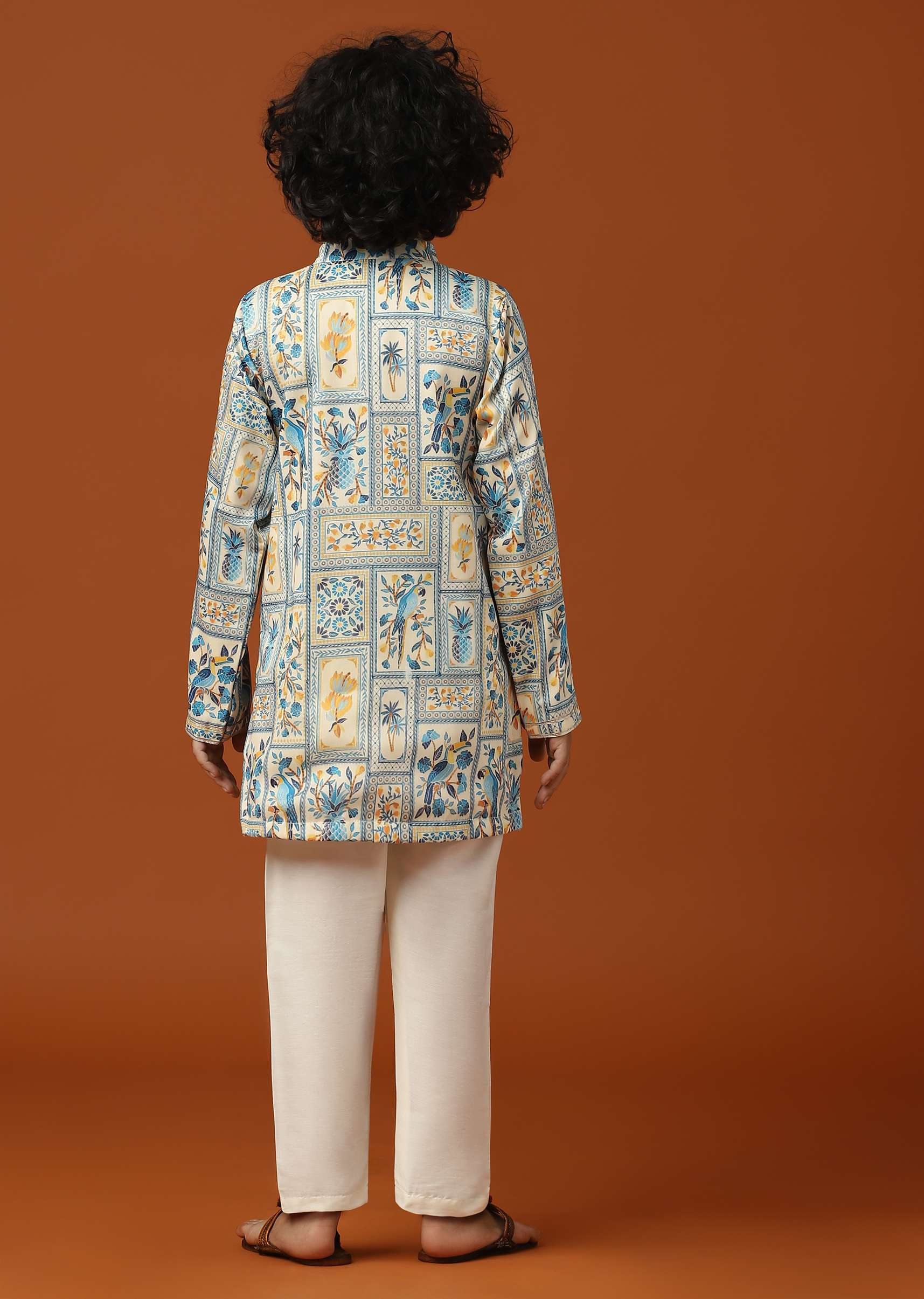 Kalki Multicolor Printed Kurta Set In Cotton Silk For Boys - Image 5