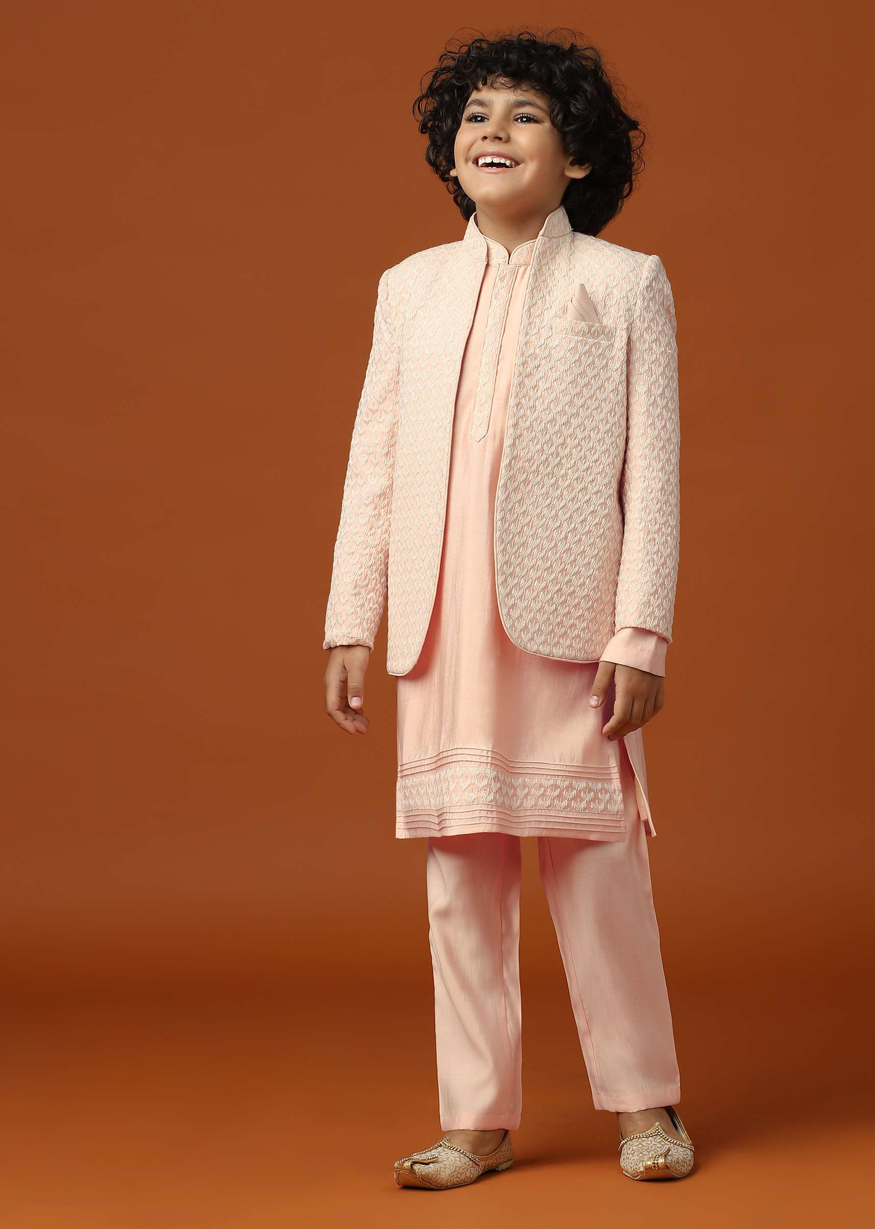 Kalki Peach Pink Sherwani Set In Silk With Threadwork For Boys - Image 3