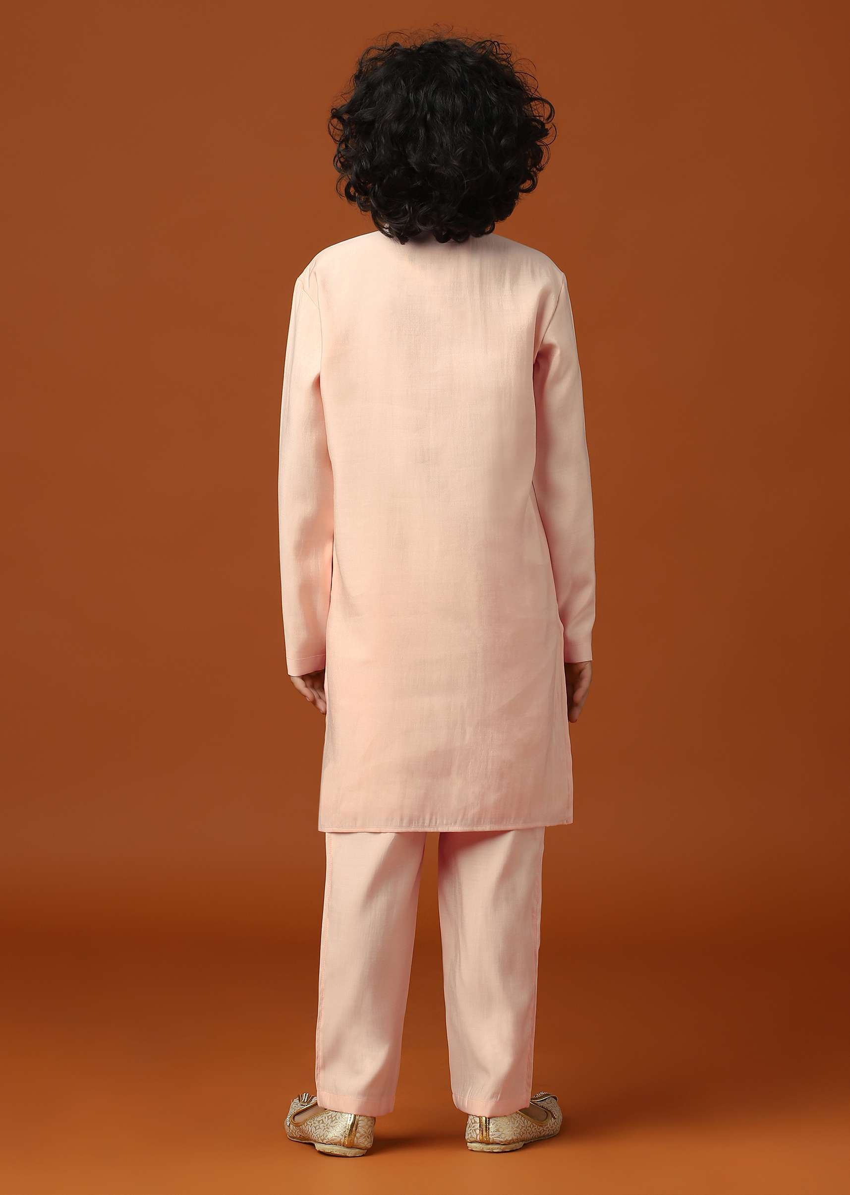 Kalki Peach Pink Sherwani Set In Silk With Threadwork For Boys - Image 7