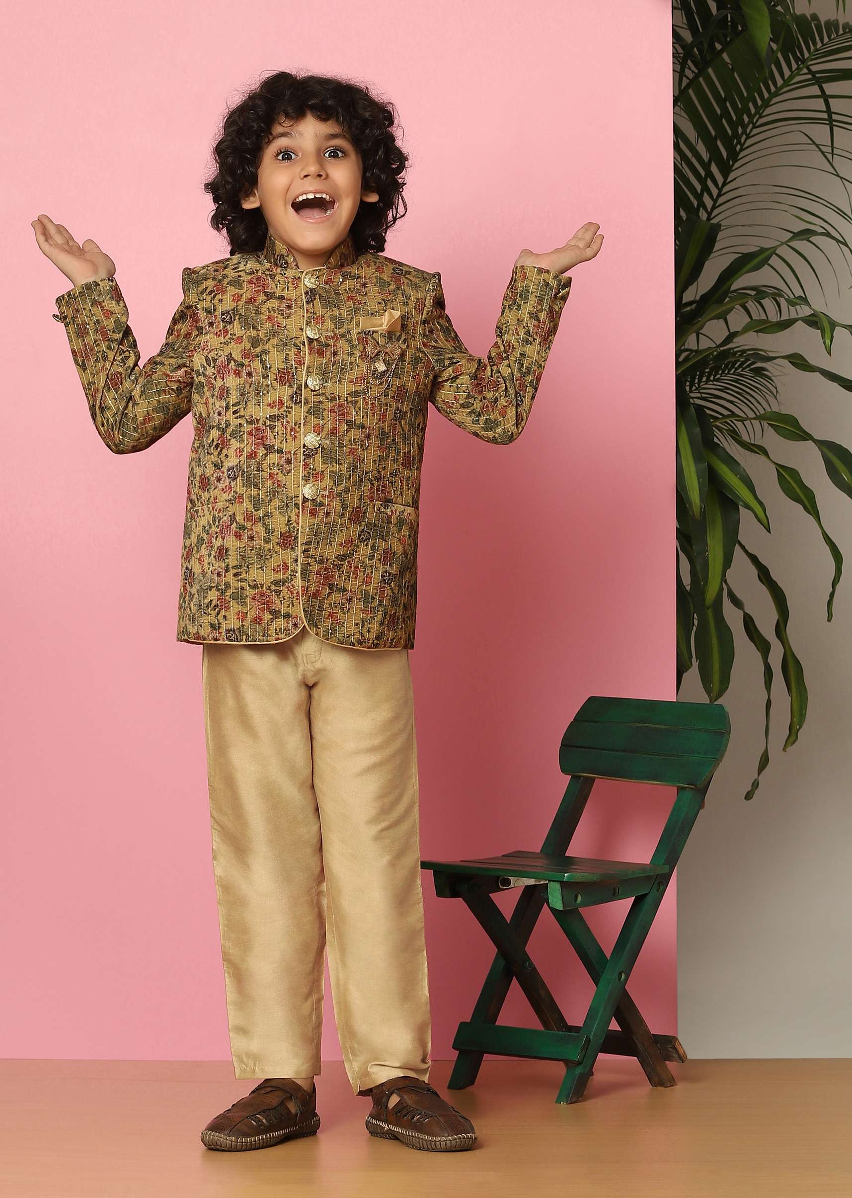 Kalki Yellow Velvet Sherwani Set With Sequins And Floral Print For Boys - Image 3