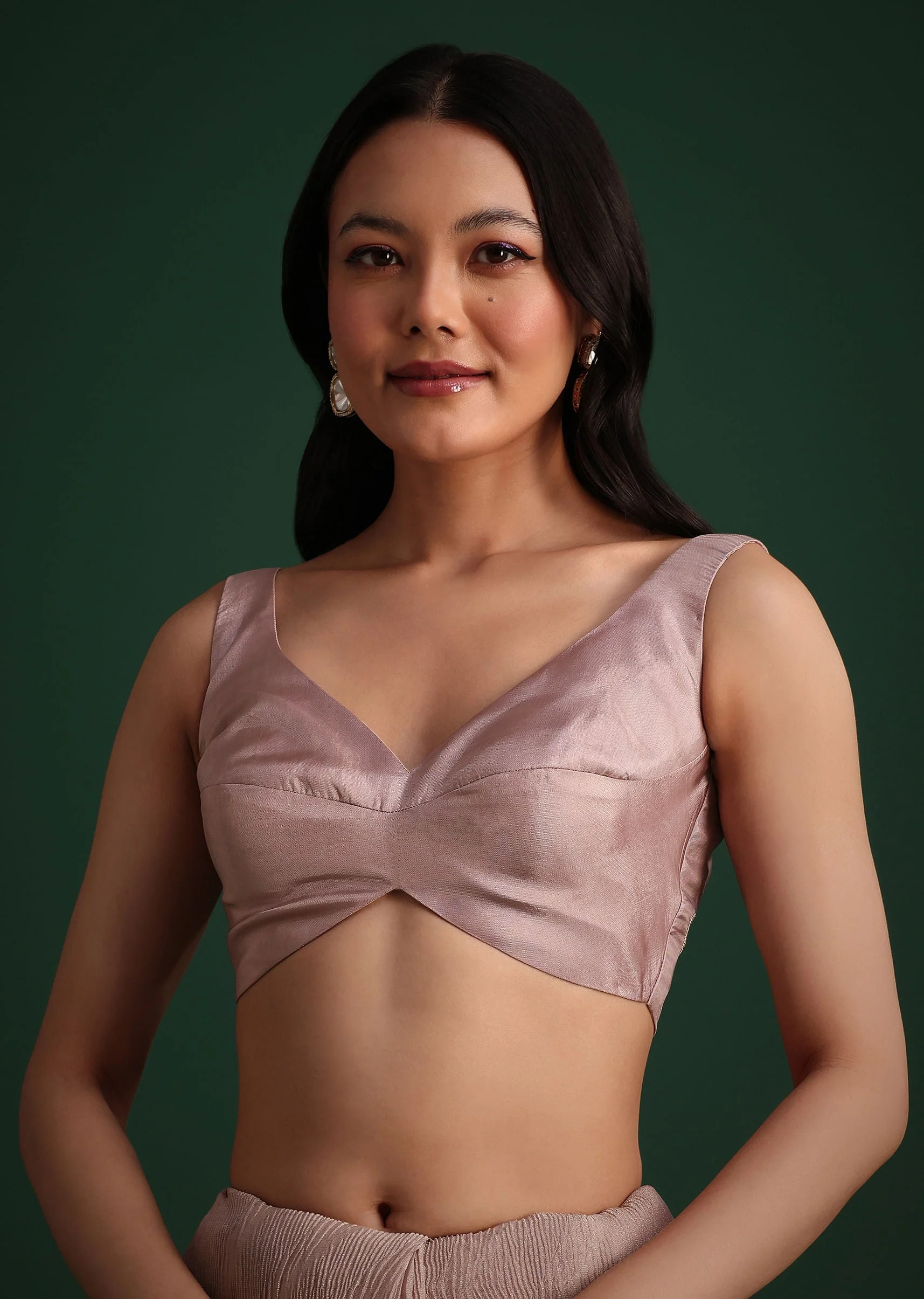 Lavendar Crushed Tissue With Cutdana Embroidered Border - Image 7