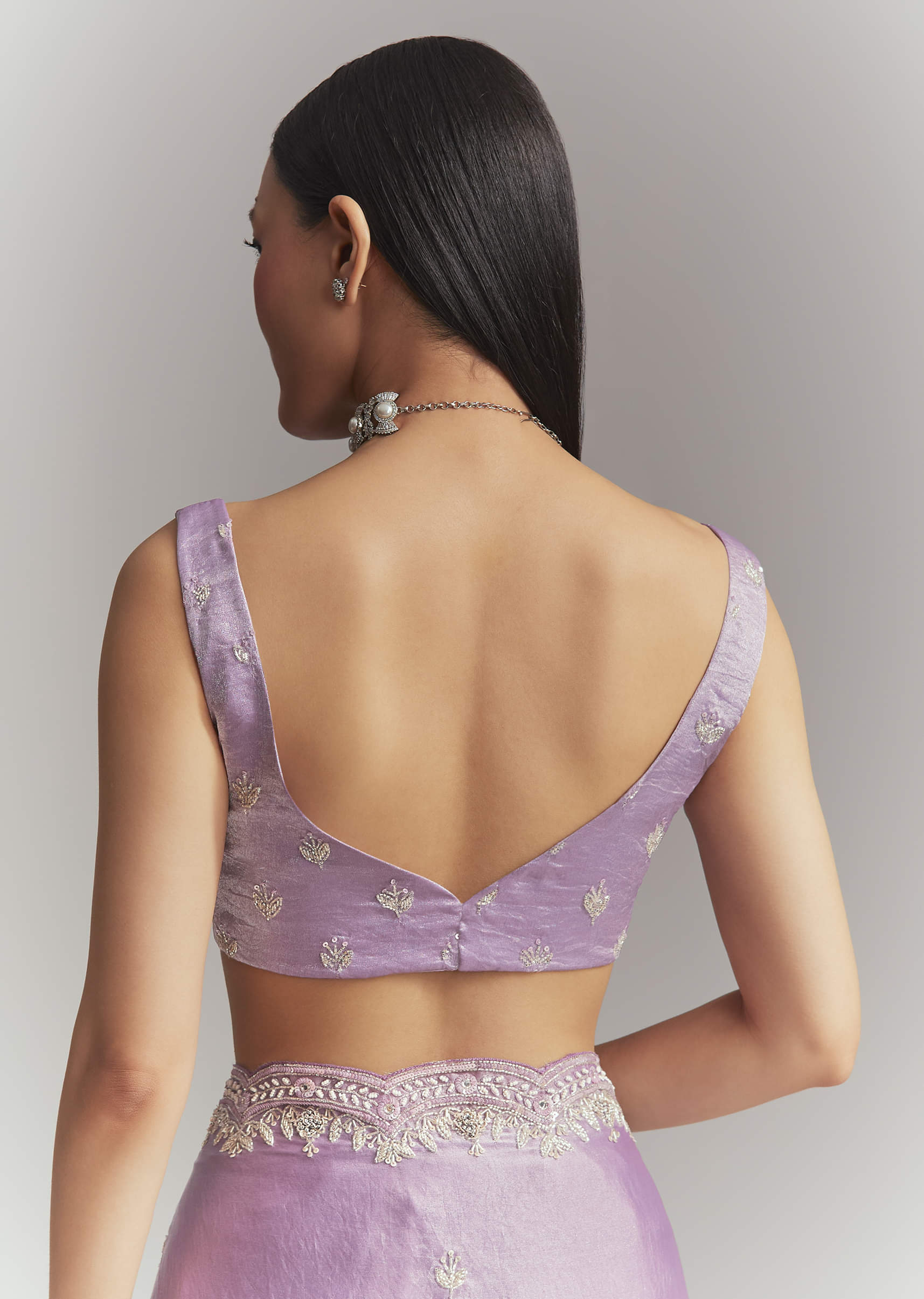 Lavender Chinon Embroidered Saree With Floral Embroidery - Image 8