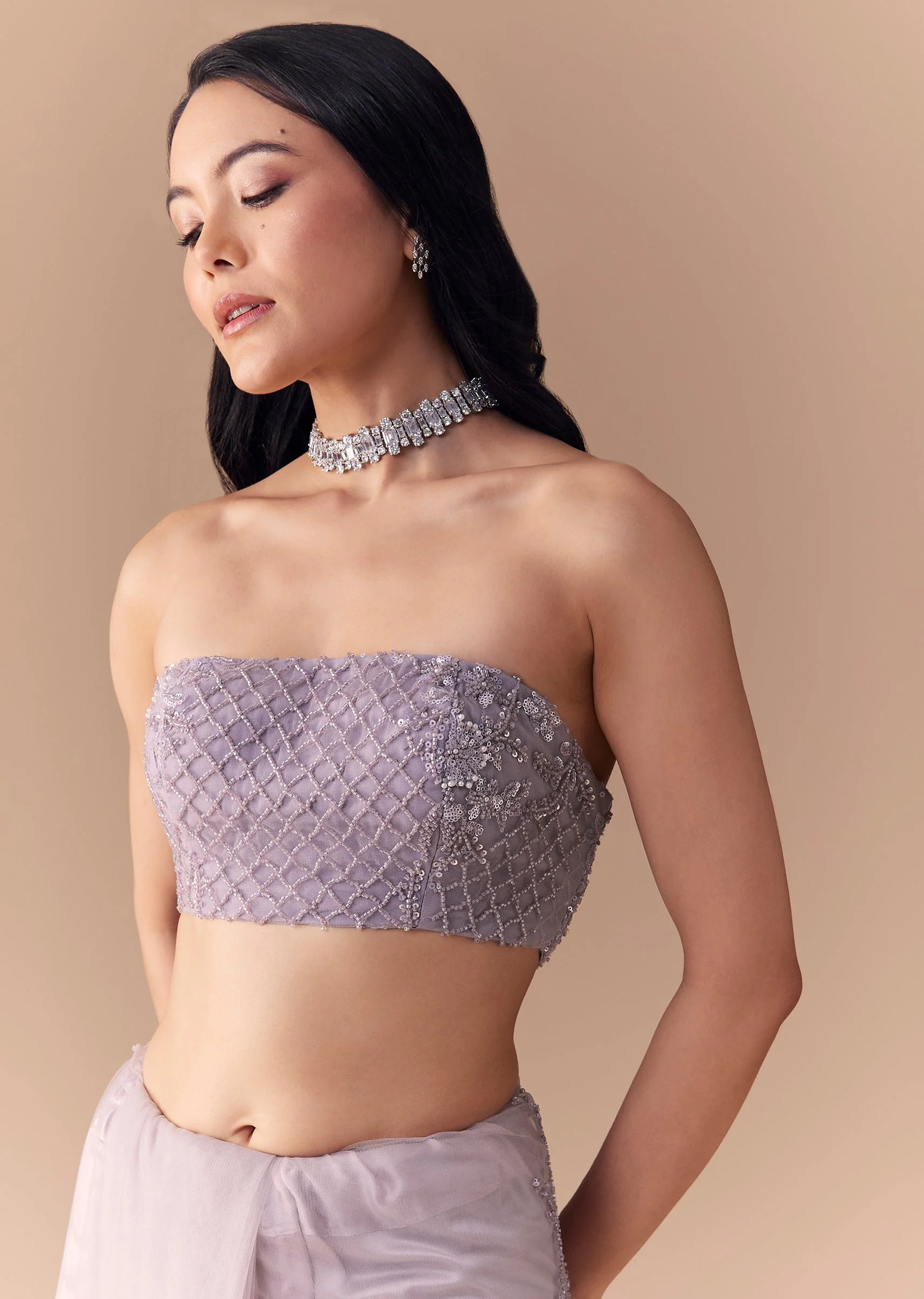Lavender Net Floral Work Saree with Unstitched Blouse - Image 7