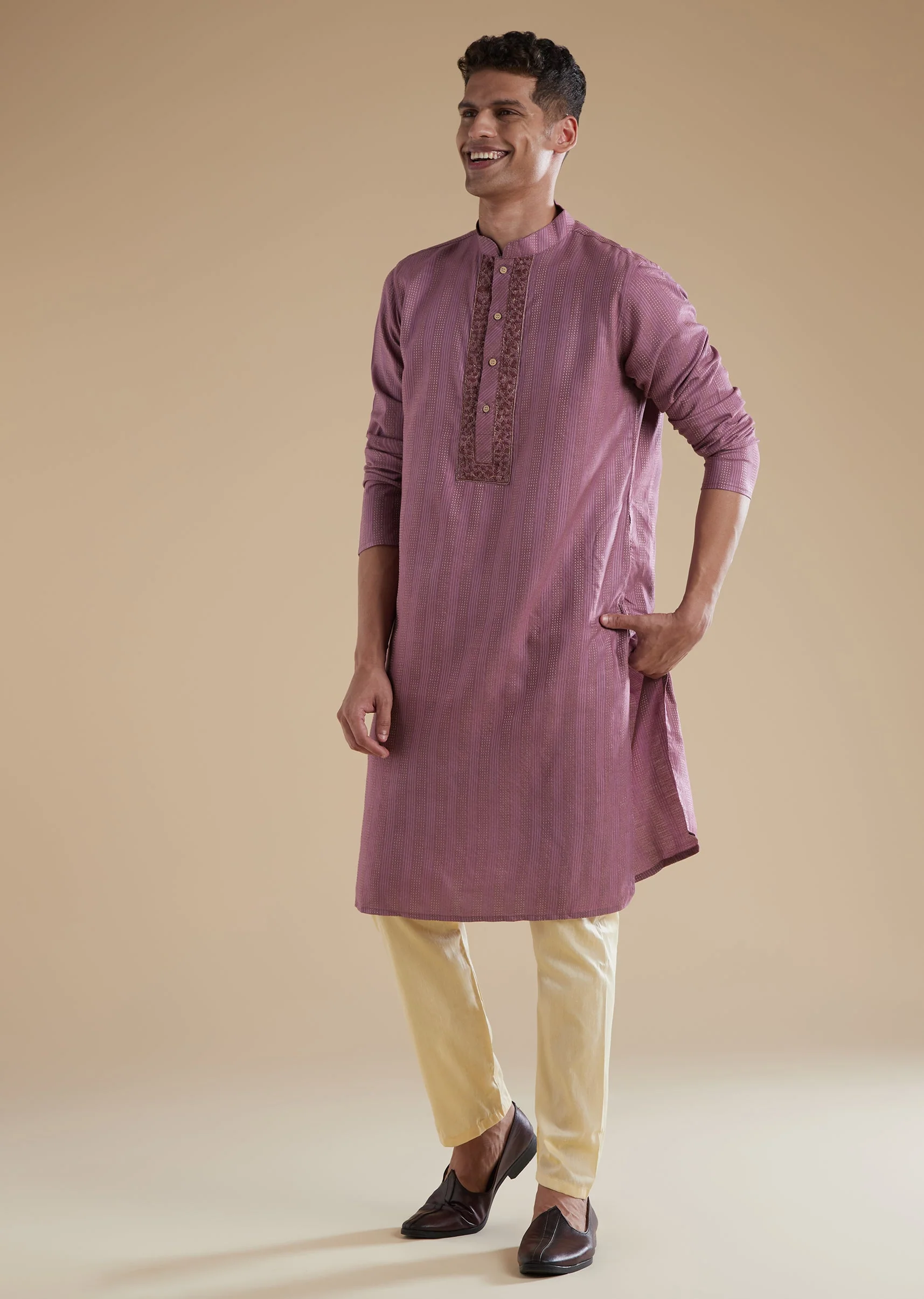 Lavender Purple Silk Mens Kurta Set with Thread Resham Detail Work - Image 4