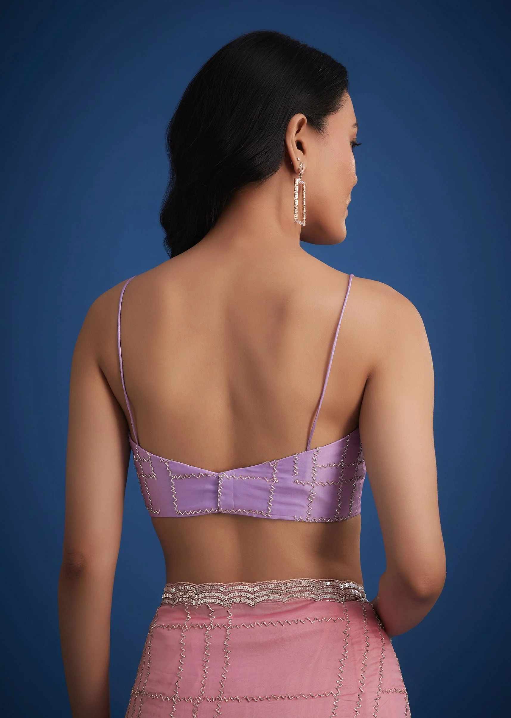 Lavender Shaded Soft Tissue Embroidered With Cudtana And Sequin Work - Image 8