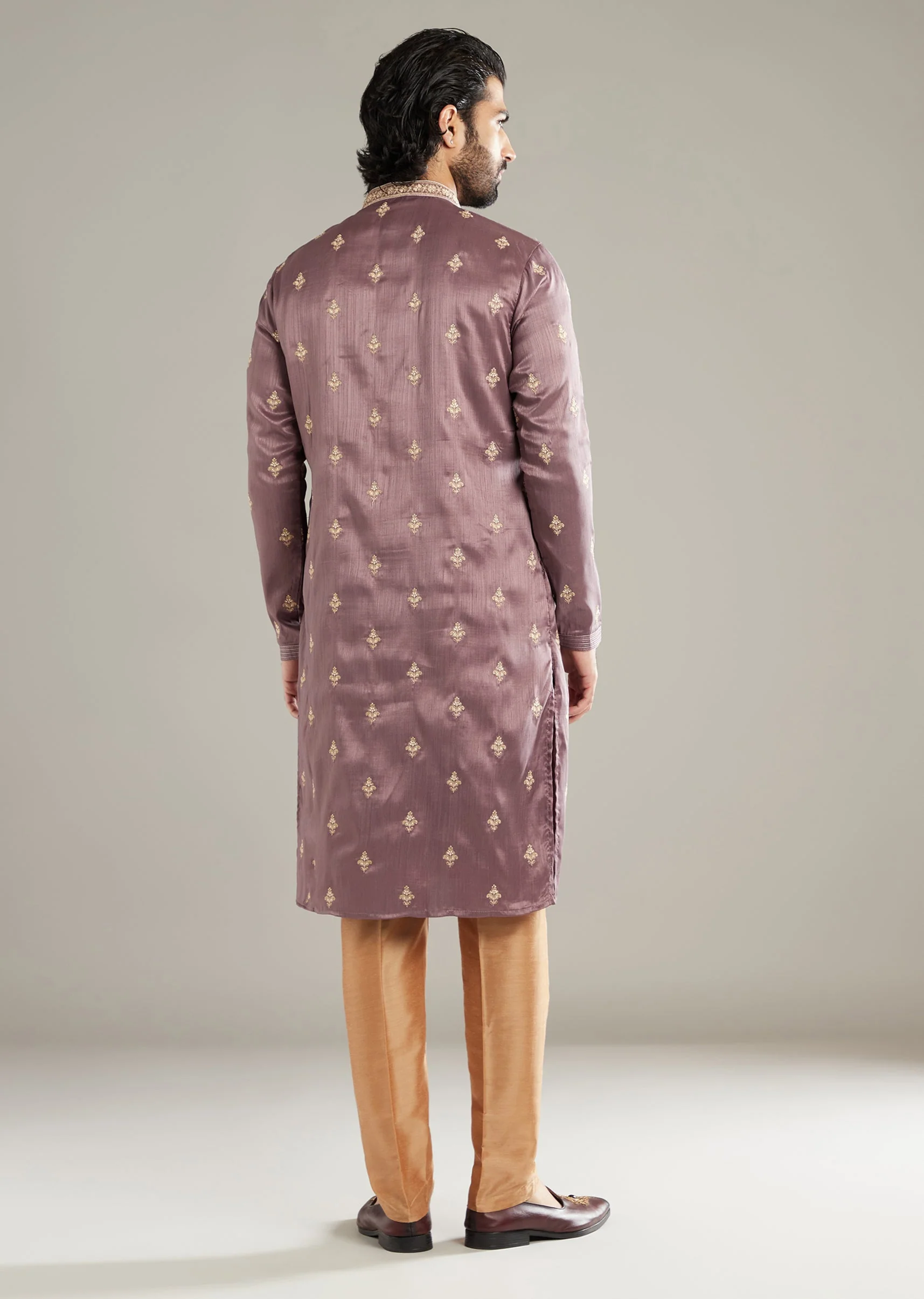 Lavender Silk Kurta Set For Men With Resham Hand Embroidery - Image 5
