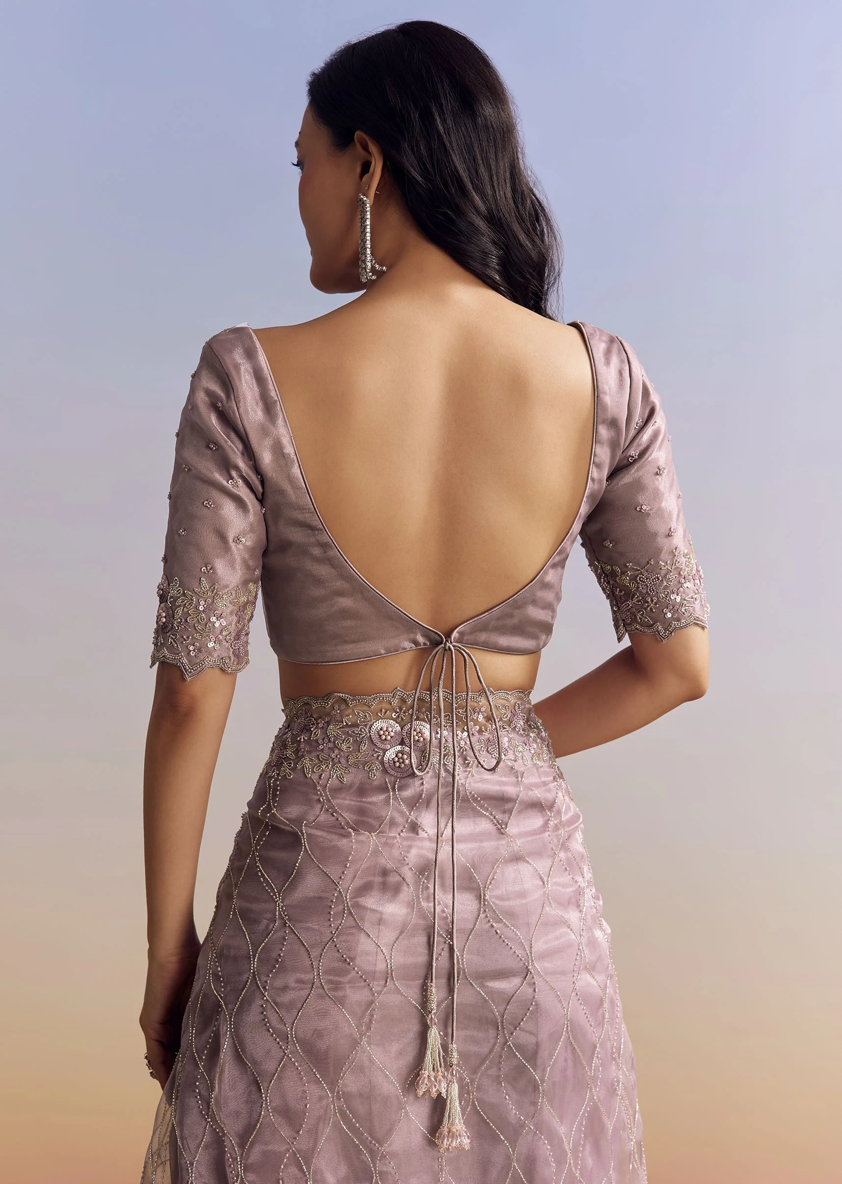 Lavender Tissue Saree With Floral Jaal - Image 8
