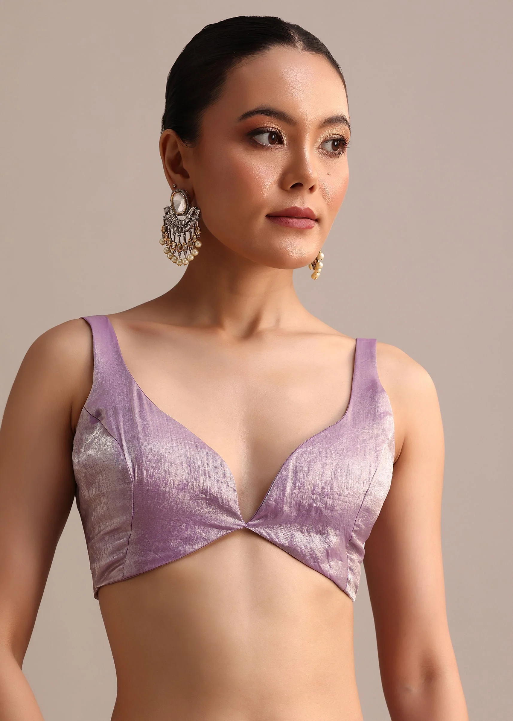 Lavender Tissue Saree With Zari Embroidered Border - Image 7
