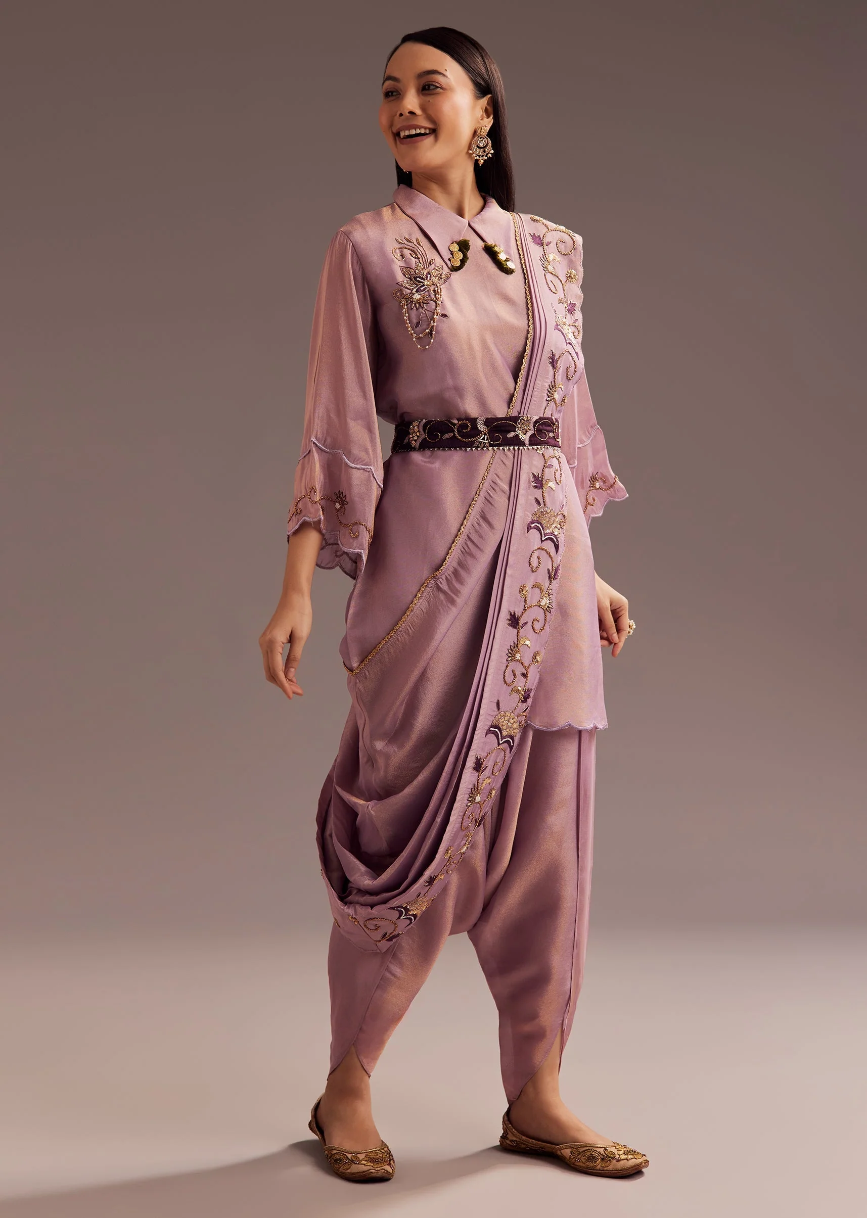 Lavender Zardosi Kurta With Embroidered Dupatta Belt - Image 3