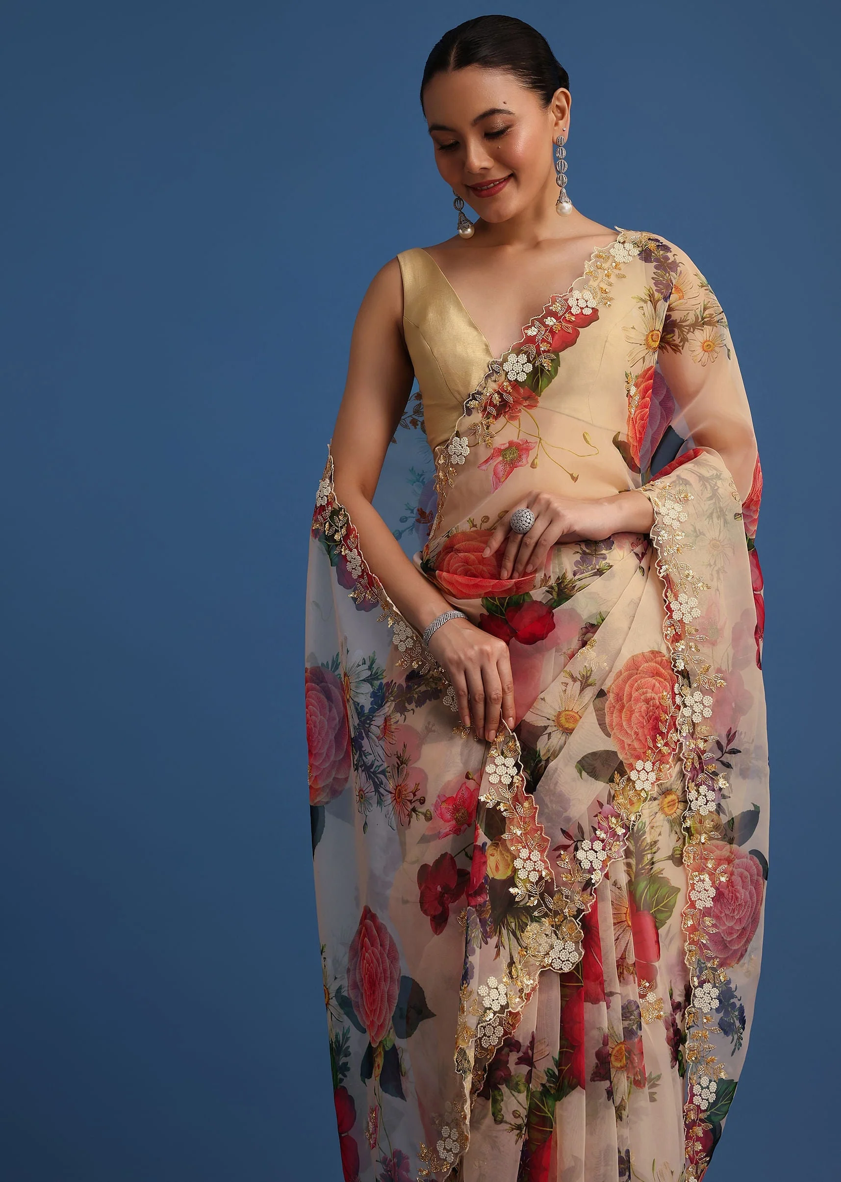 Light beige Organza Floral Printed Saree With Embroidered Border - Image 2