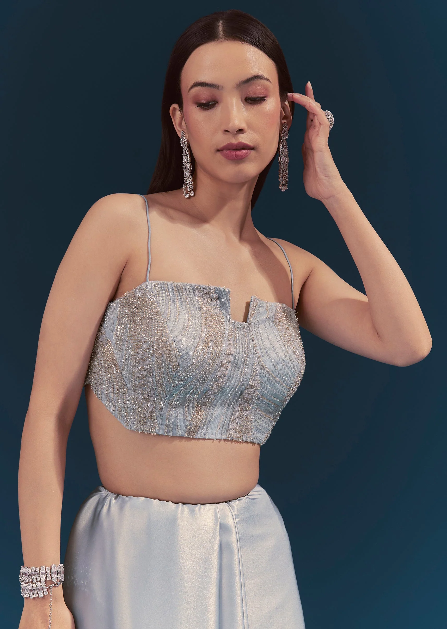 Light Blue Corset Blouse With Unstitched Saree - Image 6