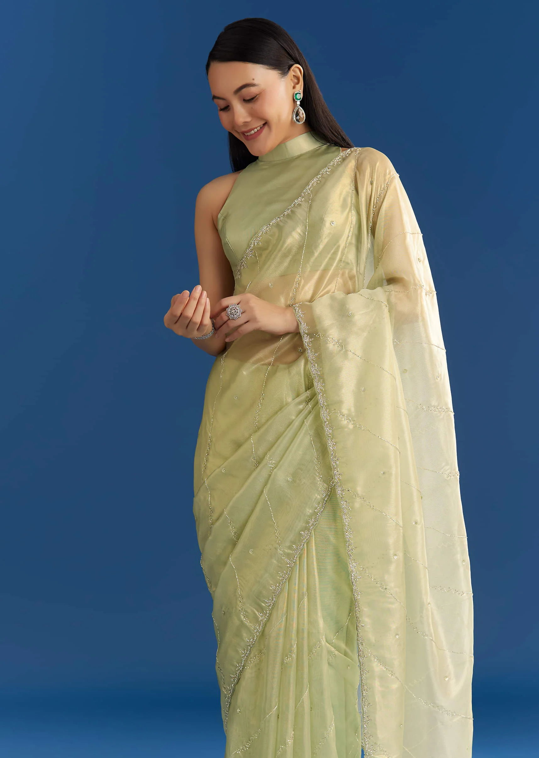 Light Green Organza Tissue Saree With Embroidered Scallop Border - Image 2