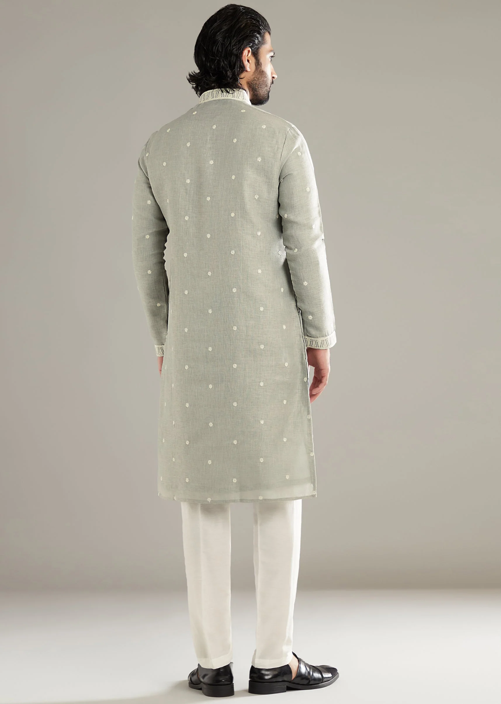 Light Grey Linen Kurta Set For Men With Resham Hand Work - Image 5