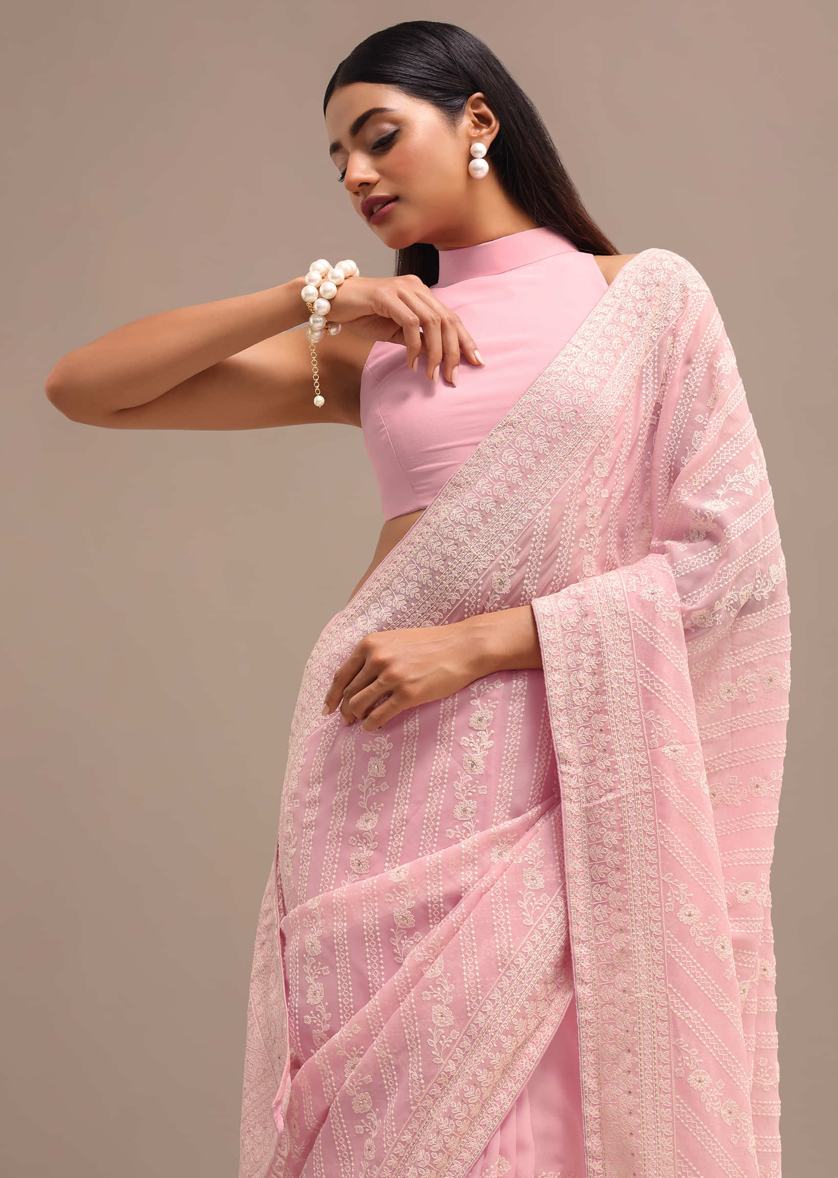Light Pink Georgette Chikankari Saree With Unstitched Blouse - Image 2