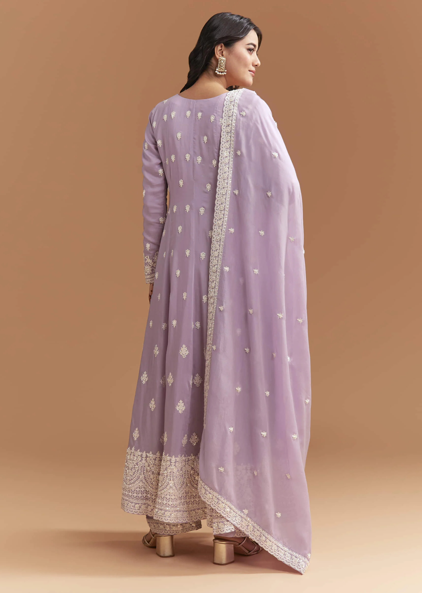 Lilac Cotton Anarkali Suit With Delicate Thread Work - Image 3