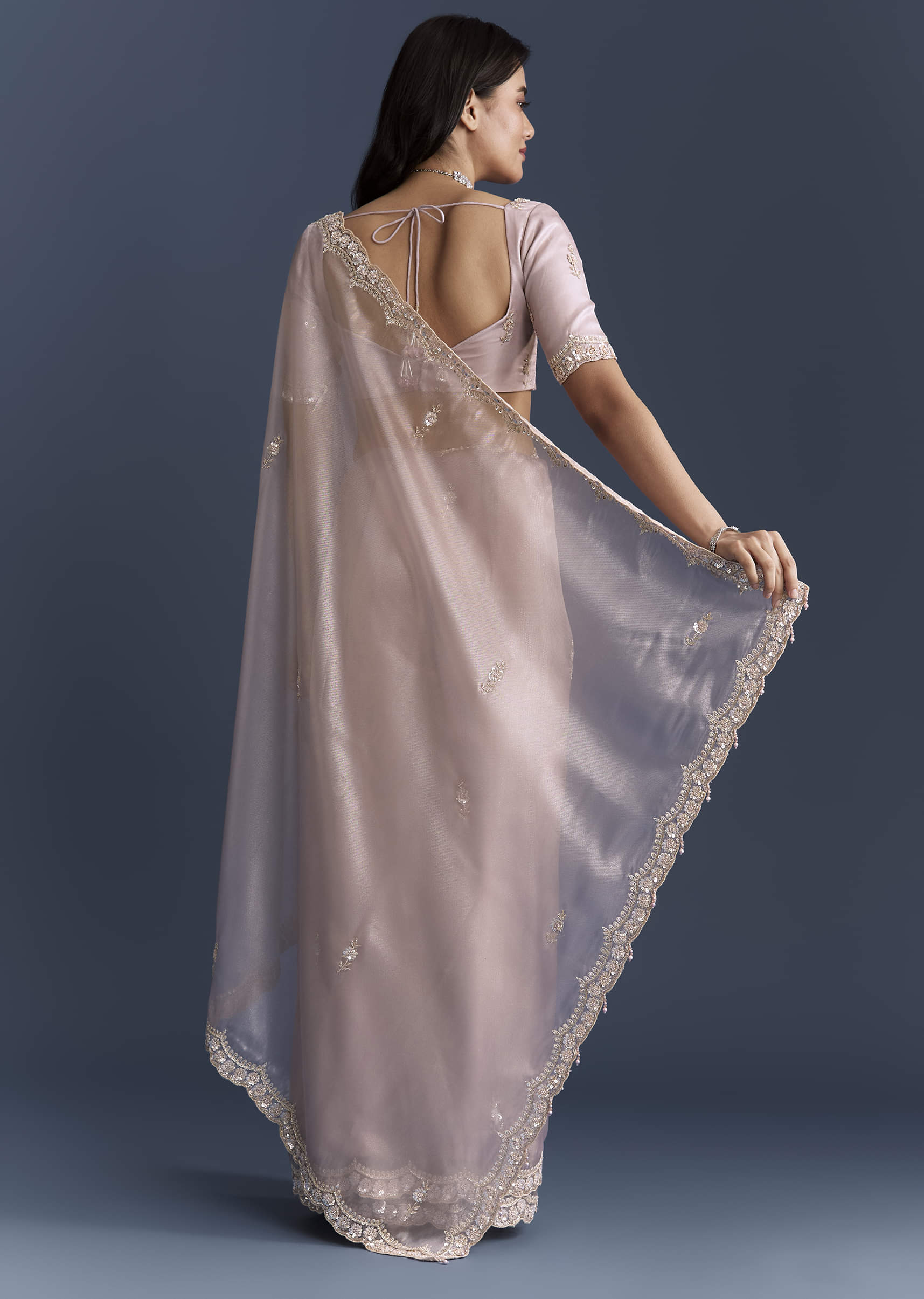 Lilac Net Saree With Heavy Hand Embroidery - Image 4