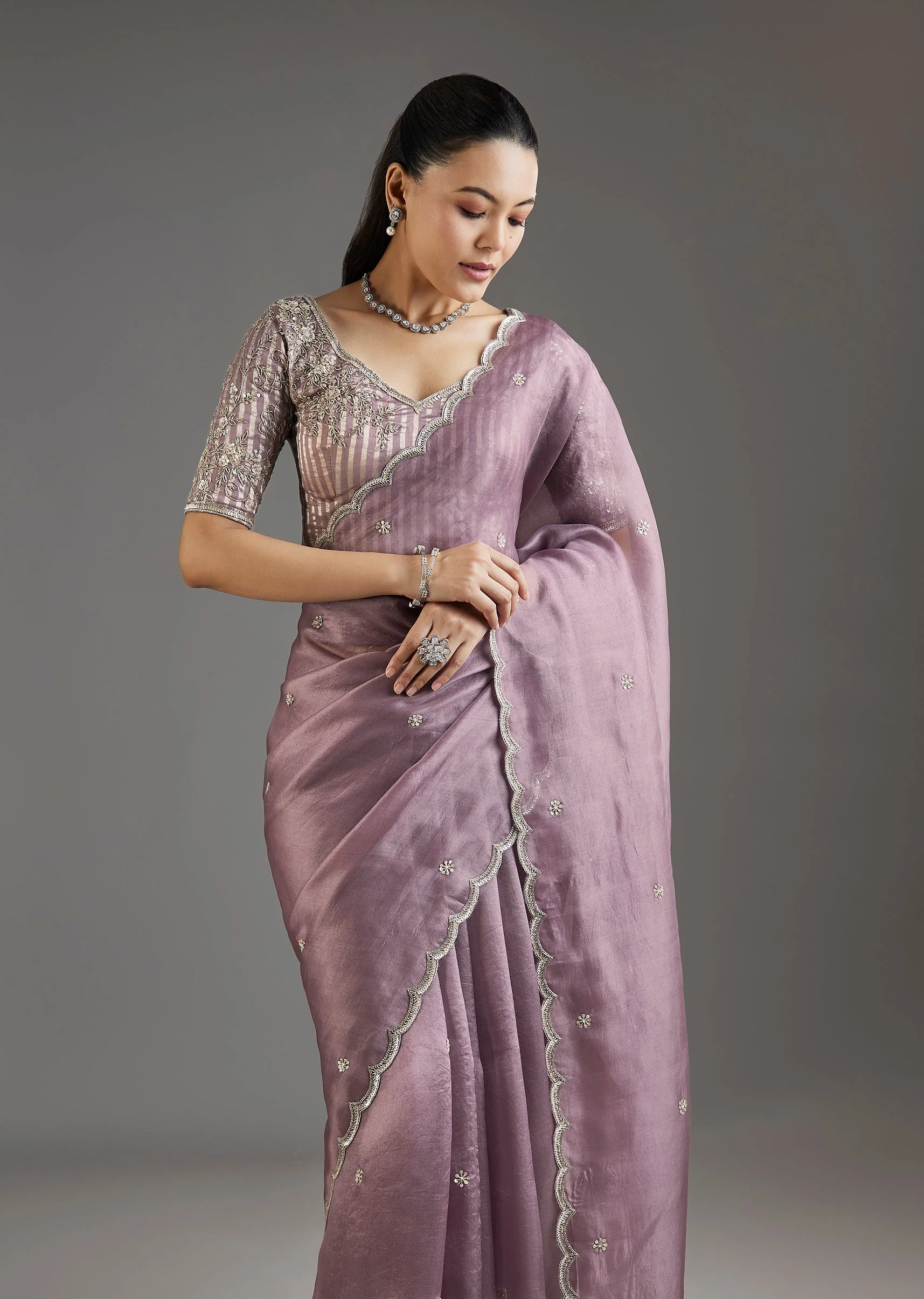 Lilac Organza Saree With Embellished Scallop Border - Image 5