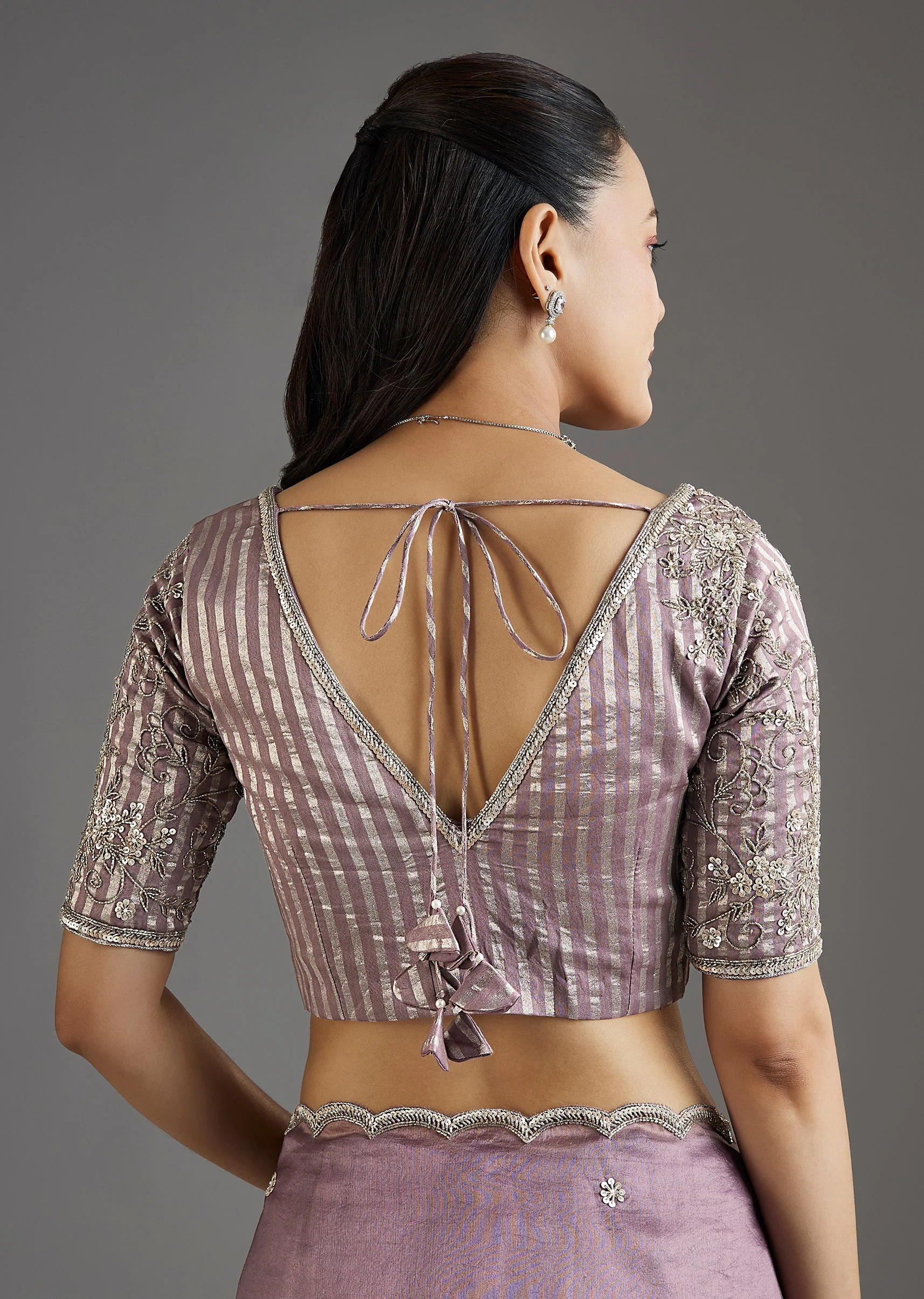 Lilac Organza Saree With Embellished Scallop Border - Image 8