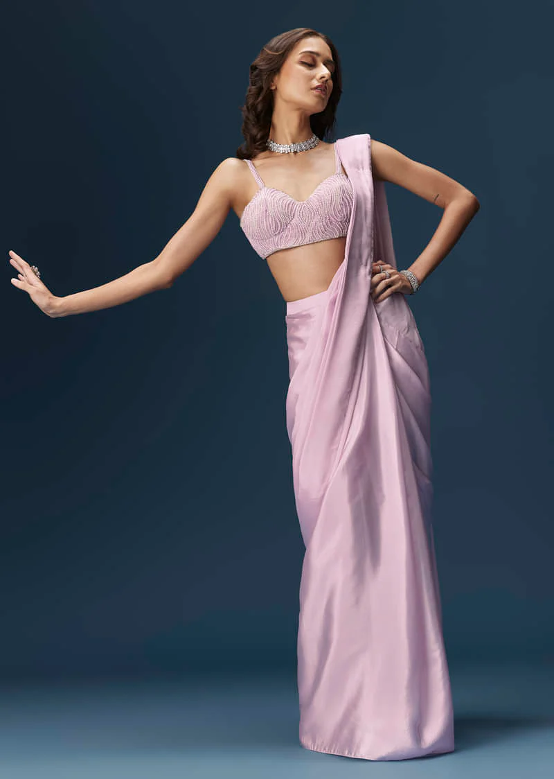 Lilac Ready Pleated Saree With Embellished Blouse And Belt - Image 4