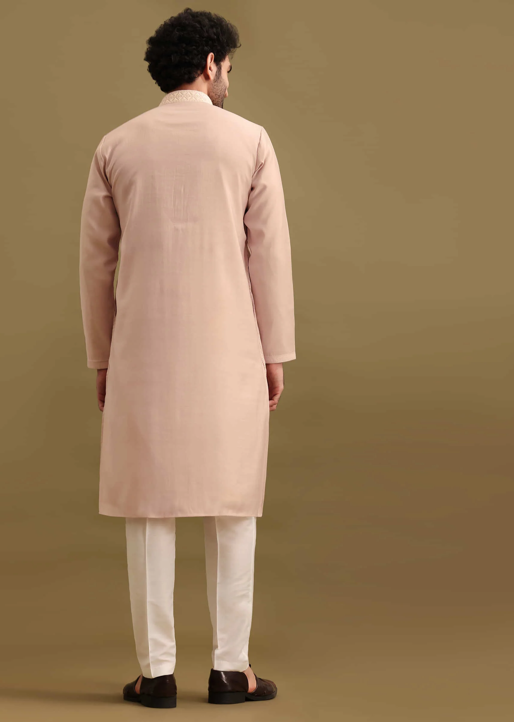 Lilac Silk Kurta Set With Resham Work For Men - Image 5
