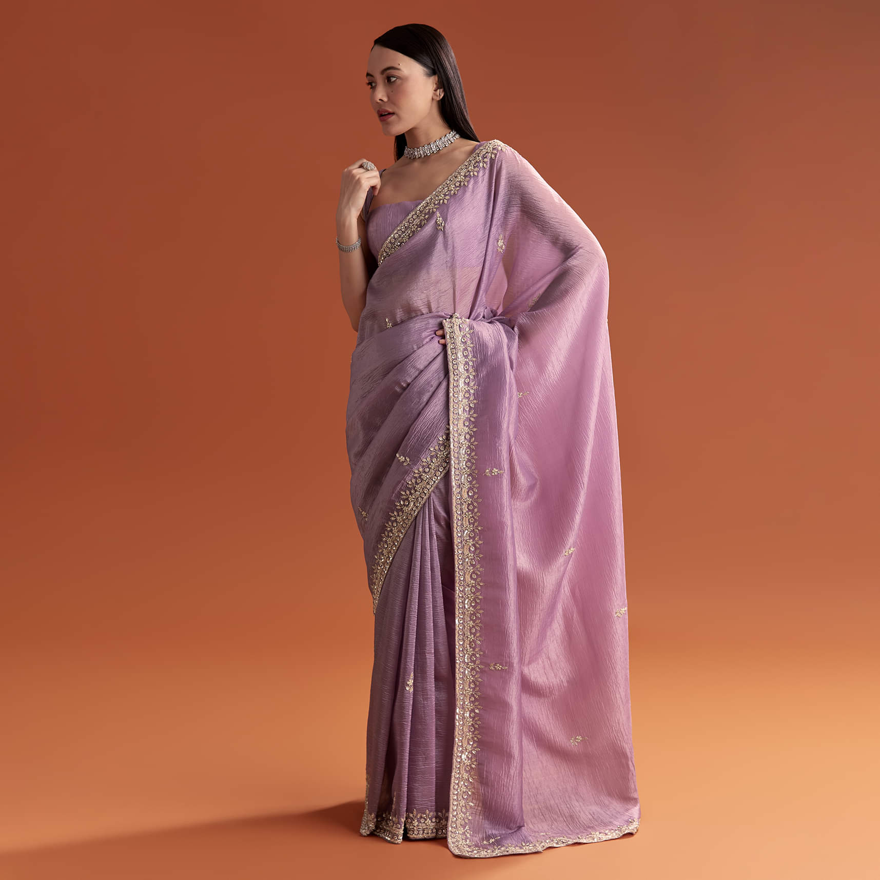 Lilac Tissue Saree With Butti And Border Embroidery - Image 10