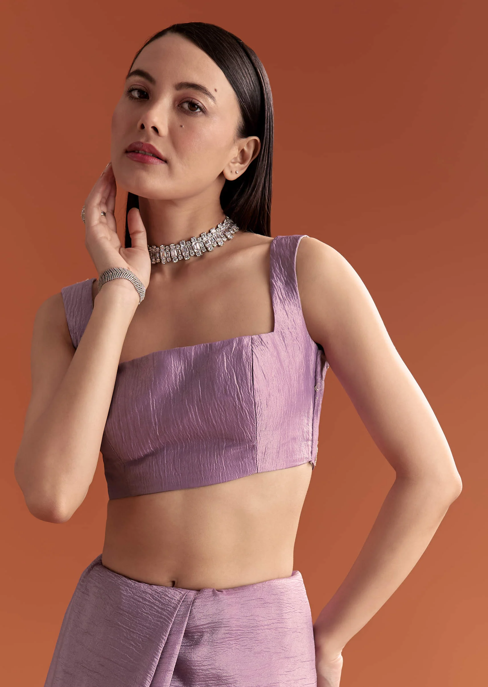 Lilac Tissue Saree With Butti And Border Embroidery - Image 14