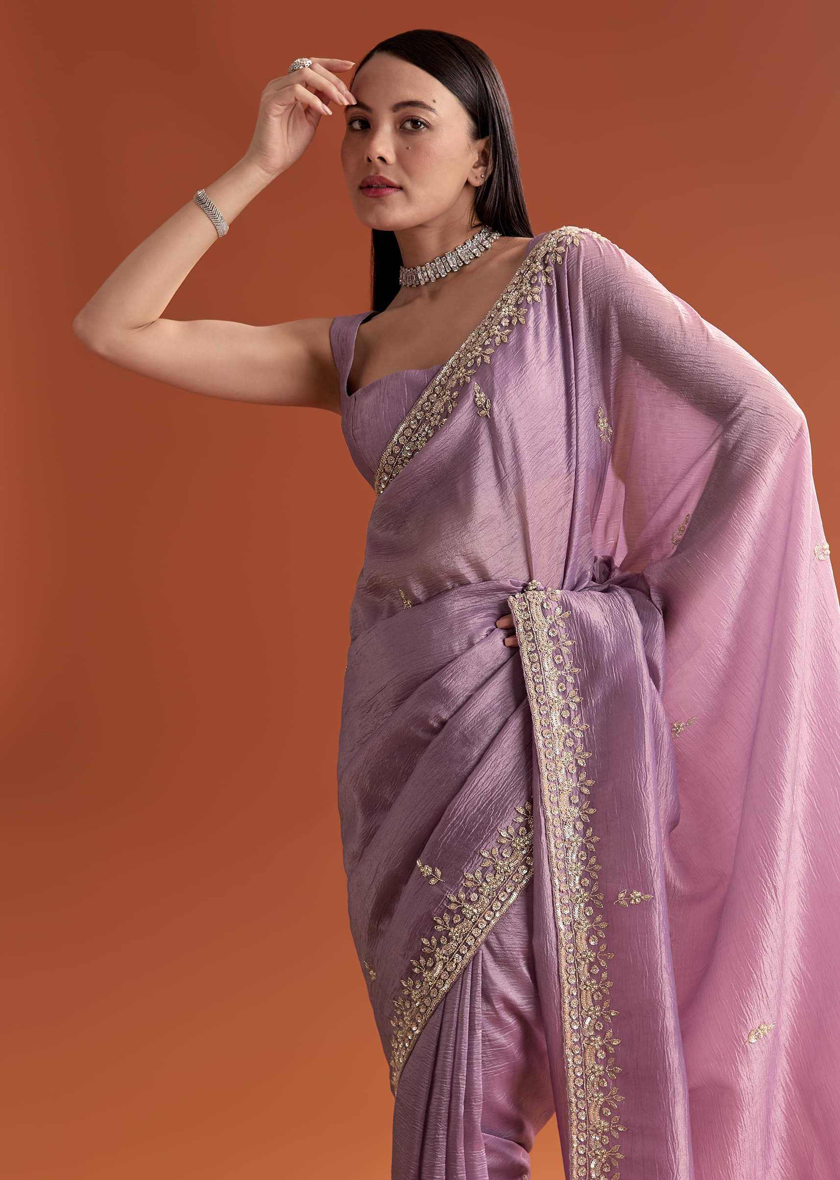 Lilac Tissue Saree With Butti And Border Embroidery - Image 3