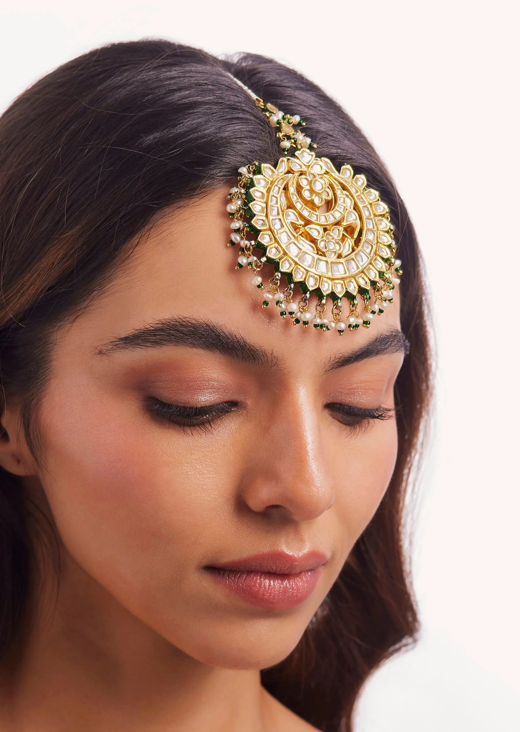 Maang Tikka With Kundan Polki Work In Gold Finish