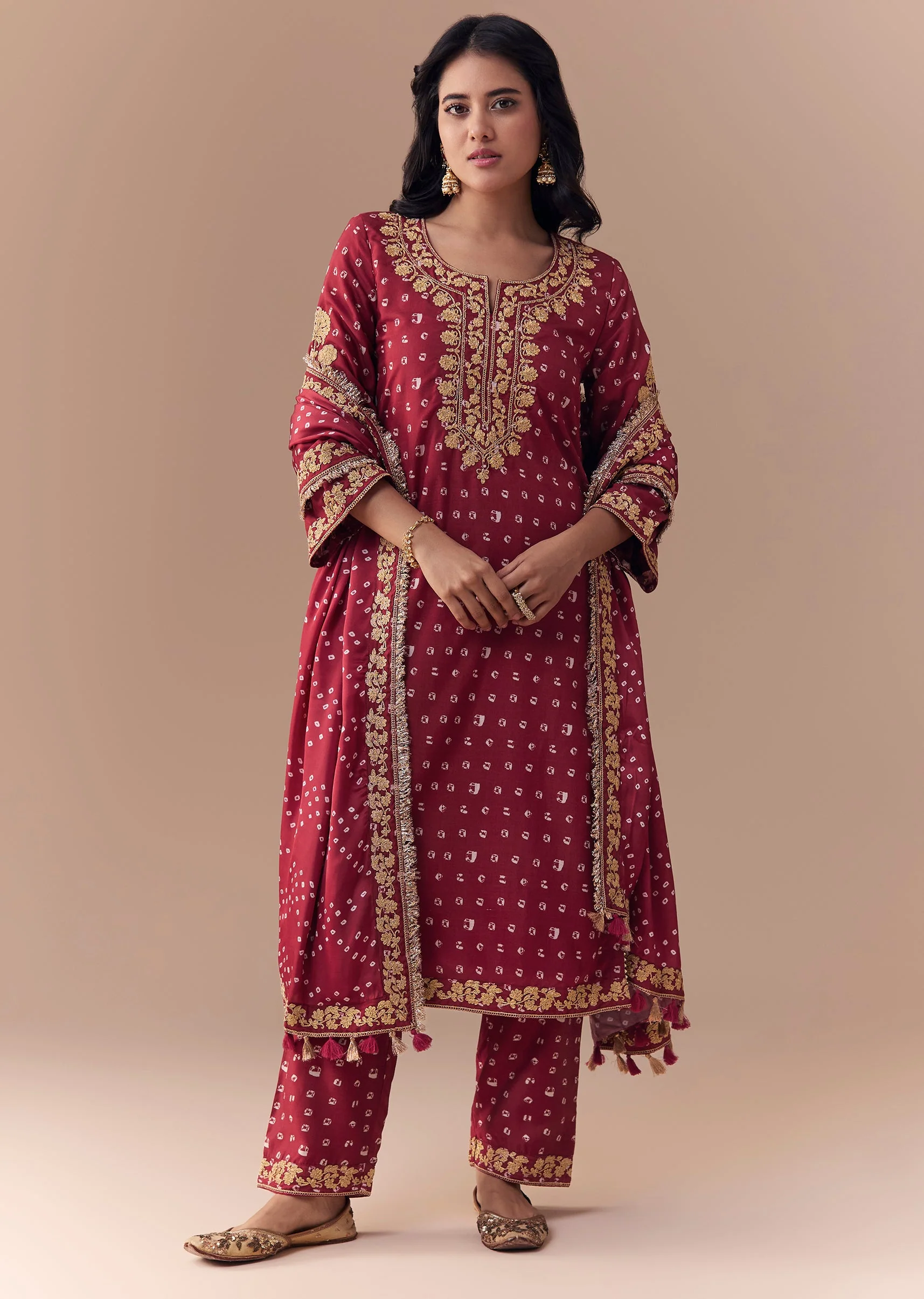 Maroon Bandhani Print Kurta Set - Image 3