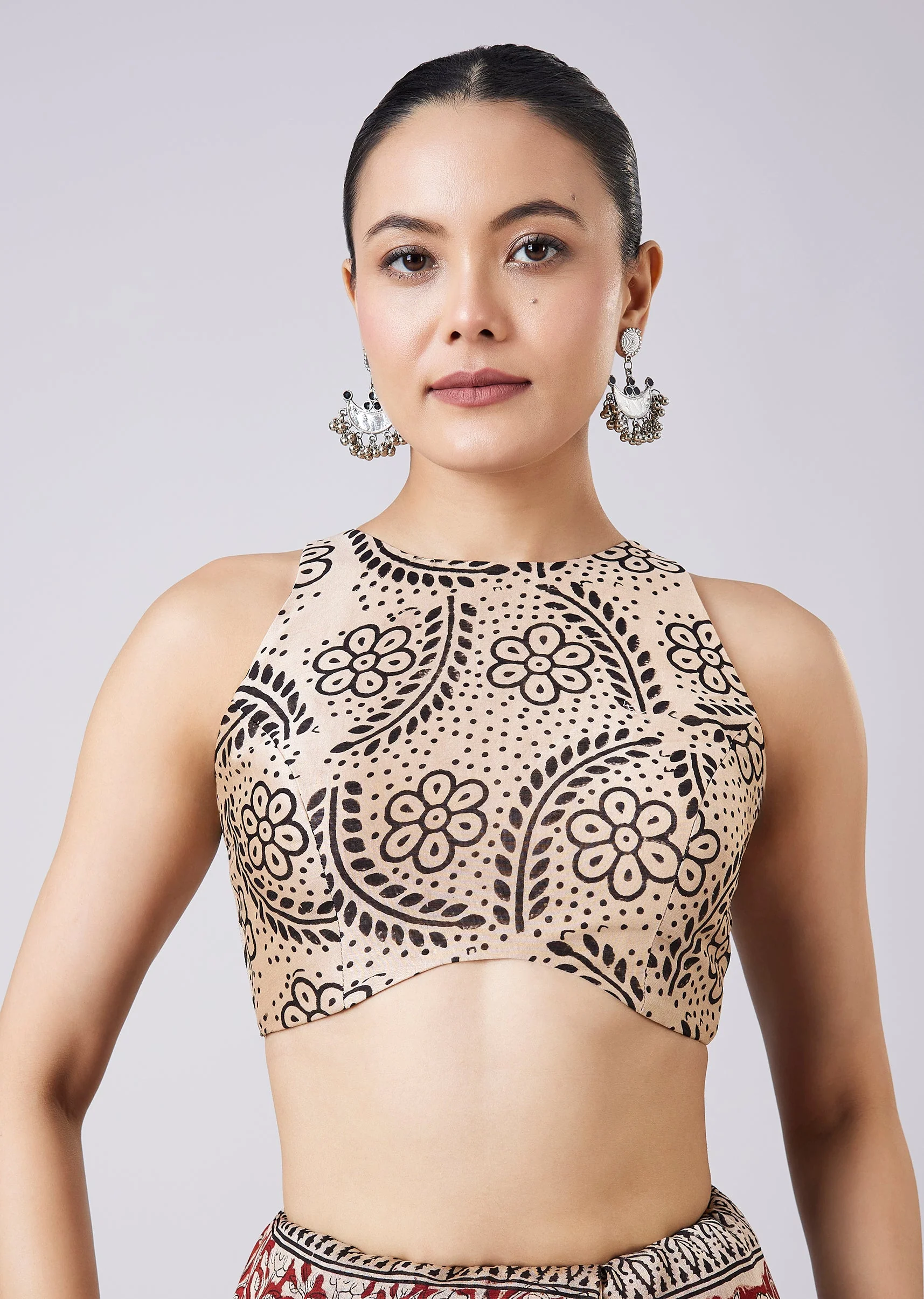 Maroon Block Printed Motif Saree with Unstitched Blouse - Image 7