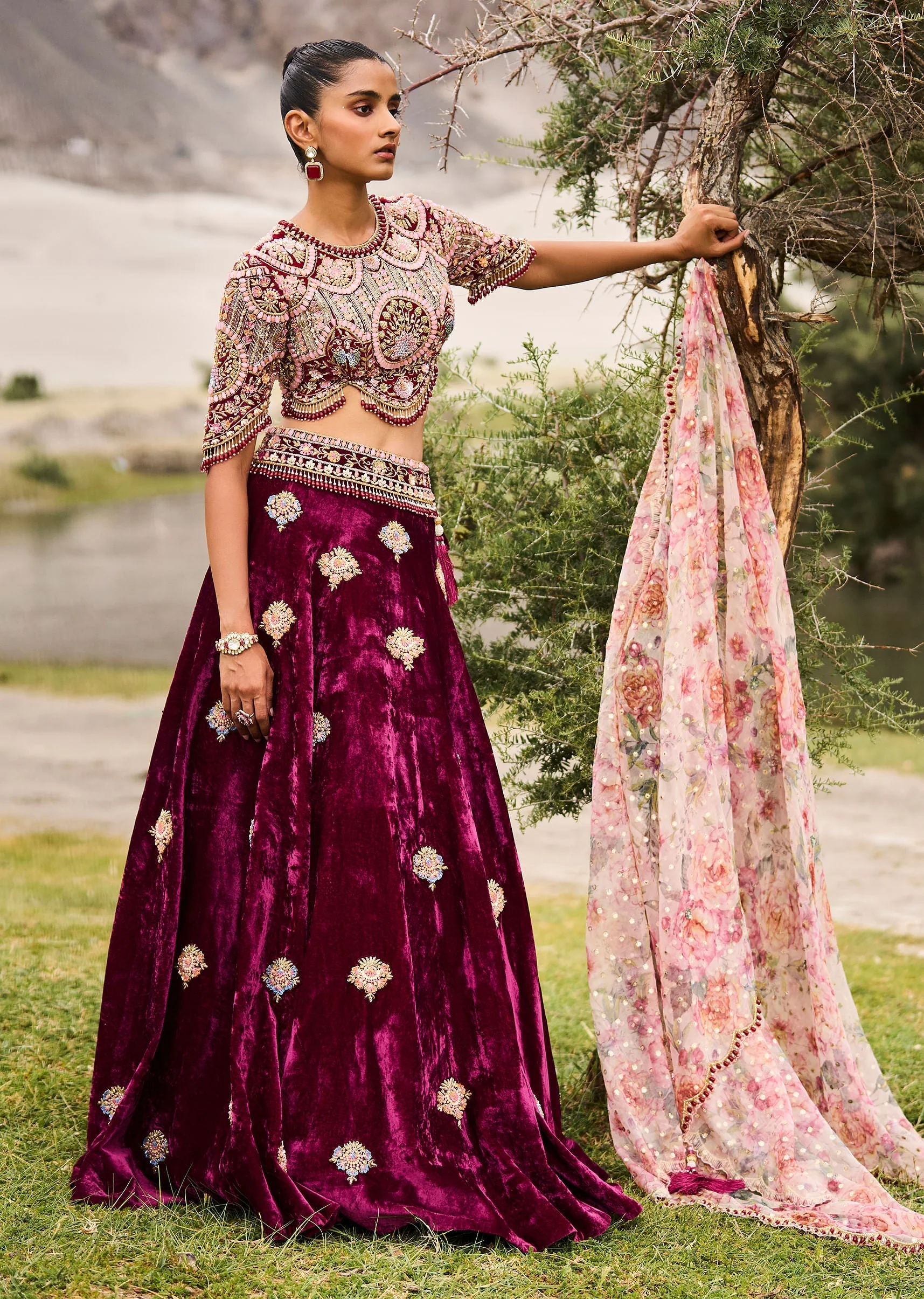 Maroon Embroidered Velvet Lehenga And Blouse With Dupatta - Image 2