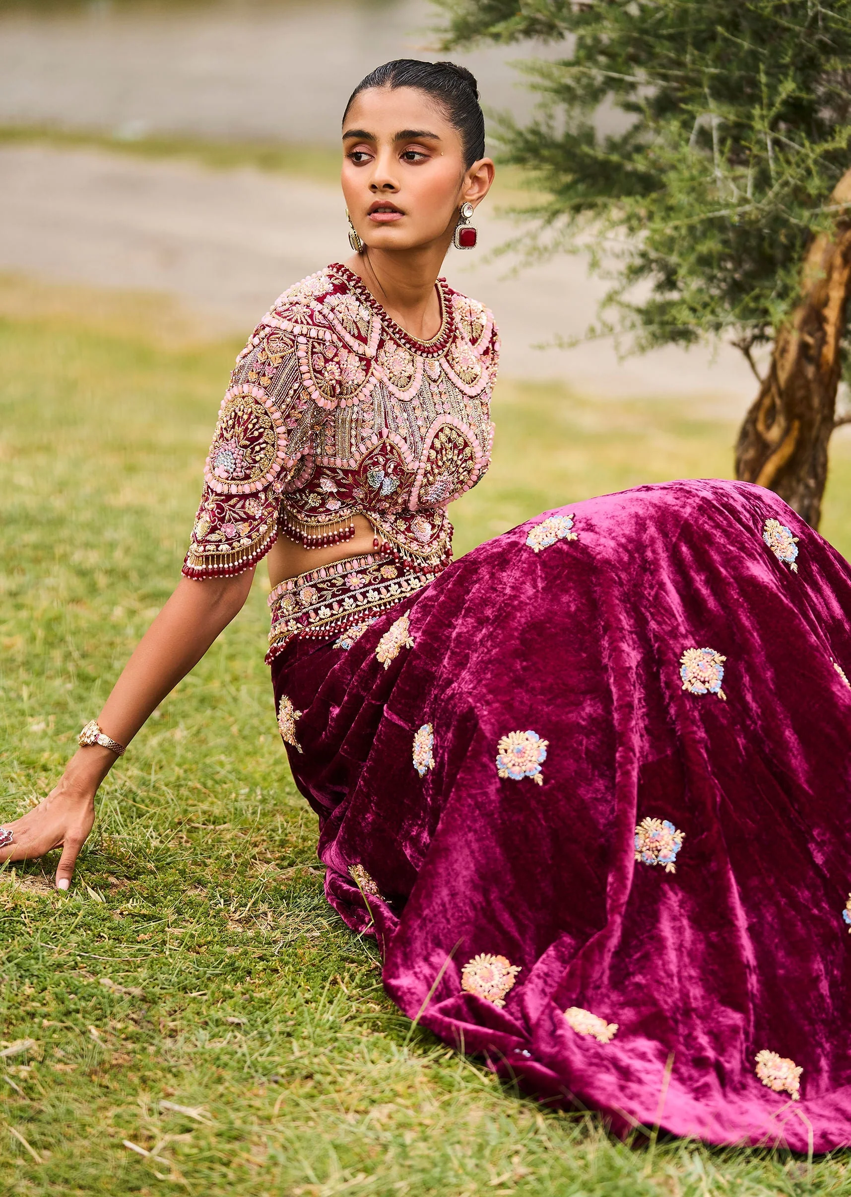 Maroon Embroidered Velvet Lehenga And Blouse With Dupatta - Image 4