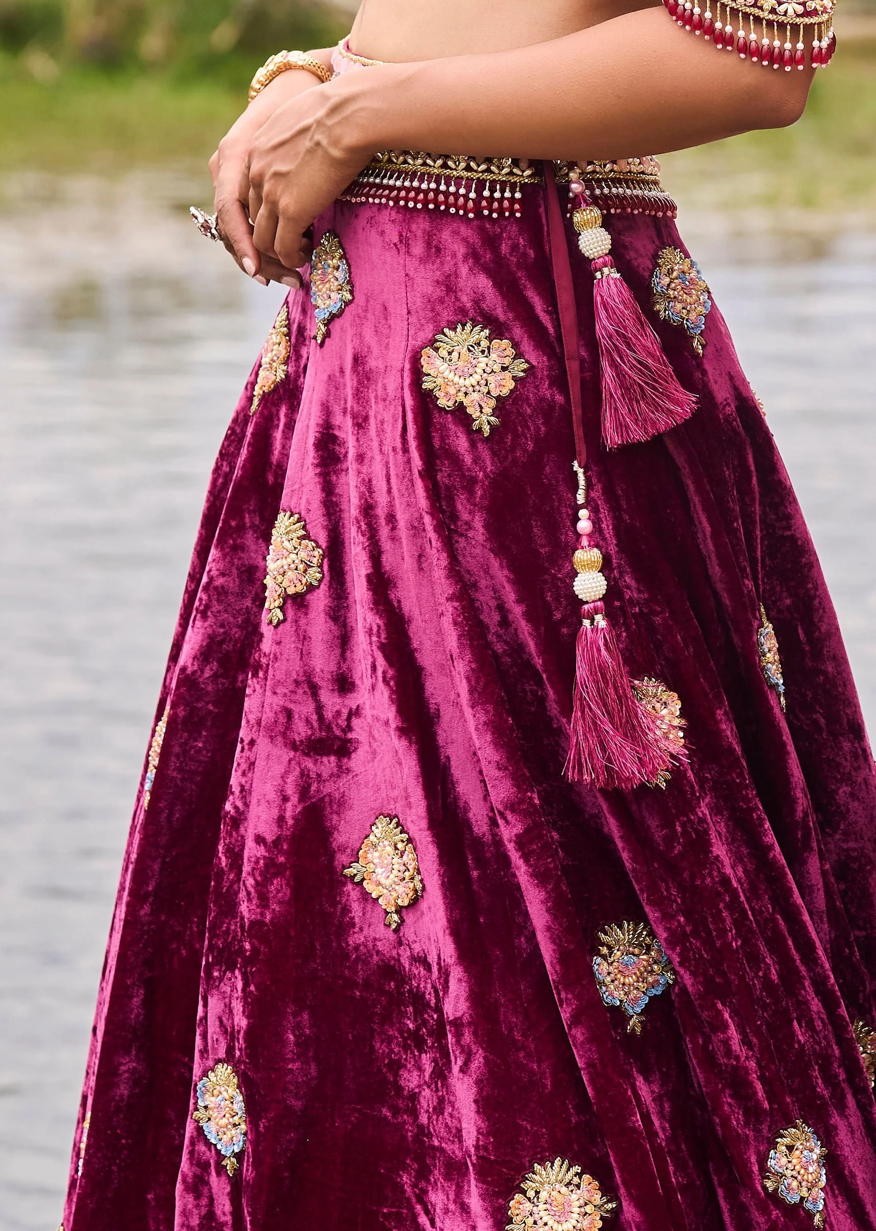 Maroon Embroidered Velvet Lehenga And Blouse With Dupatta - Image 6
