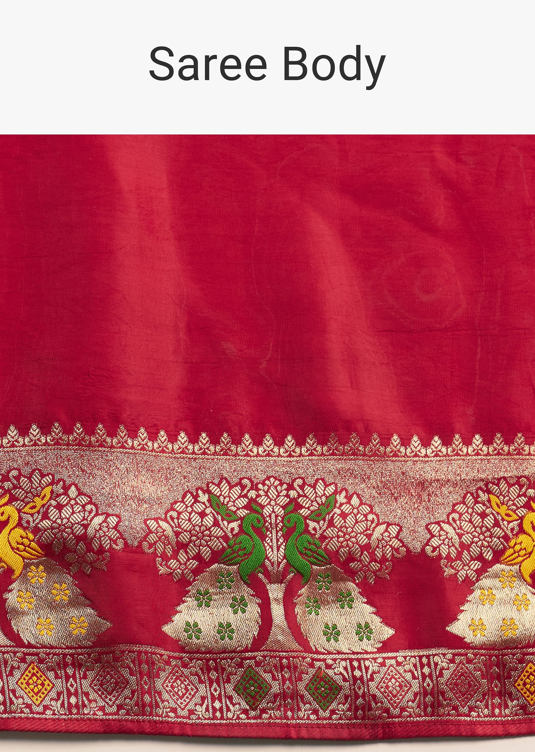Maroon Georgette Saree With Zari And Multicolour Thread Accents - Image 9