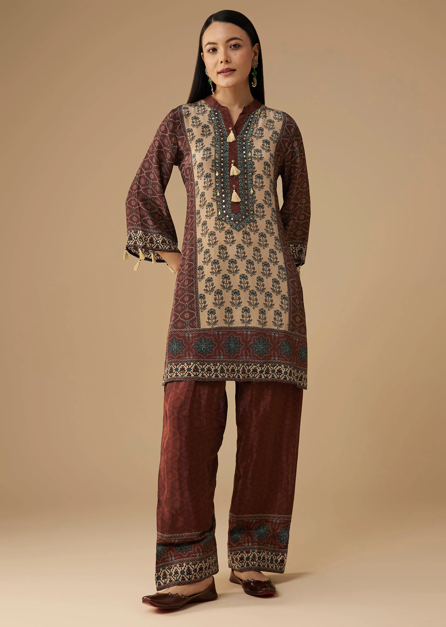 Maroon Indie Printed Crepe Kurta and Pant Set - Image 3