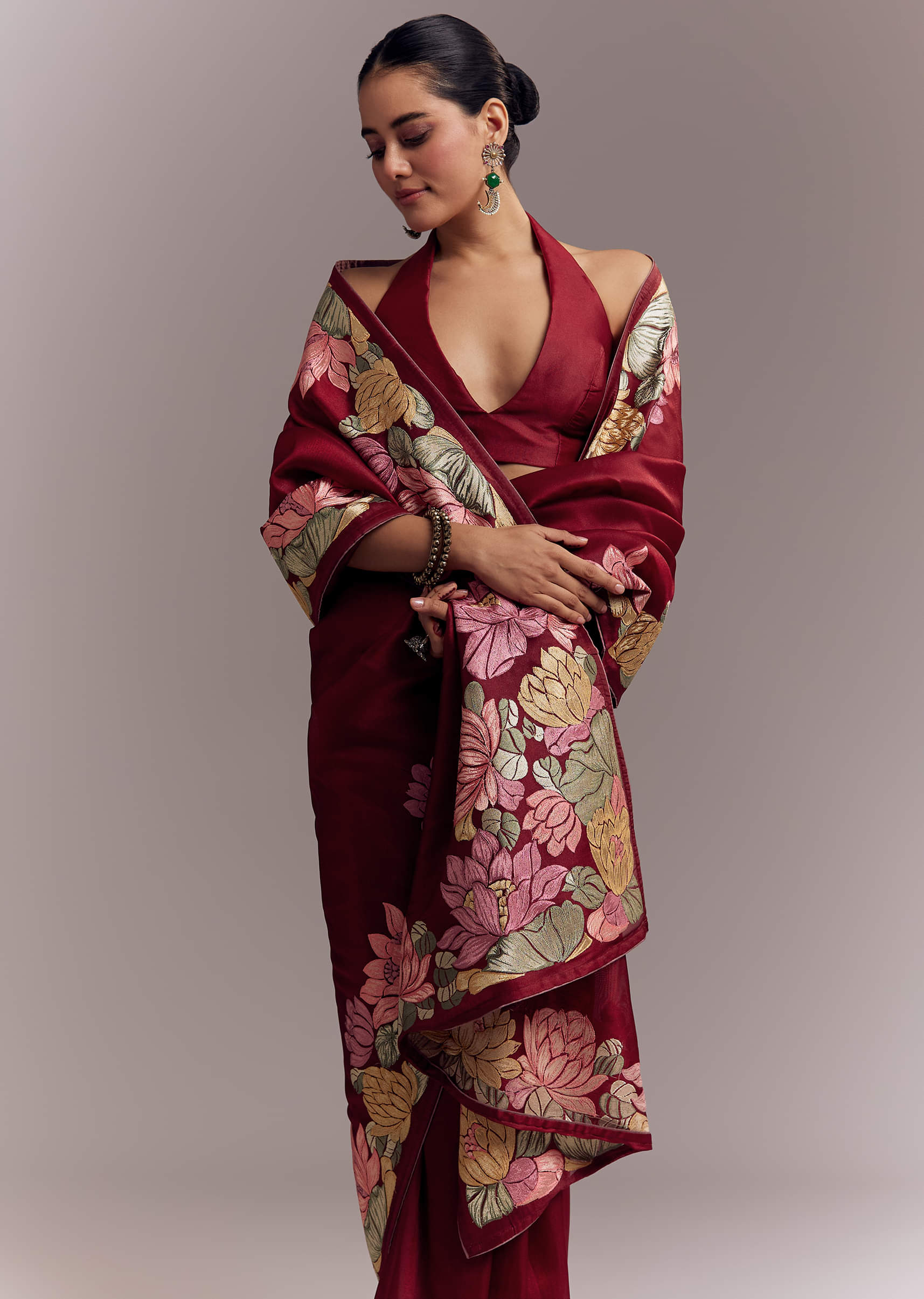 Maroon Organza Silk Saree With Floral Embroidery And Cutwork - Image 5
