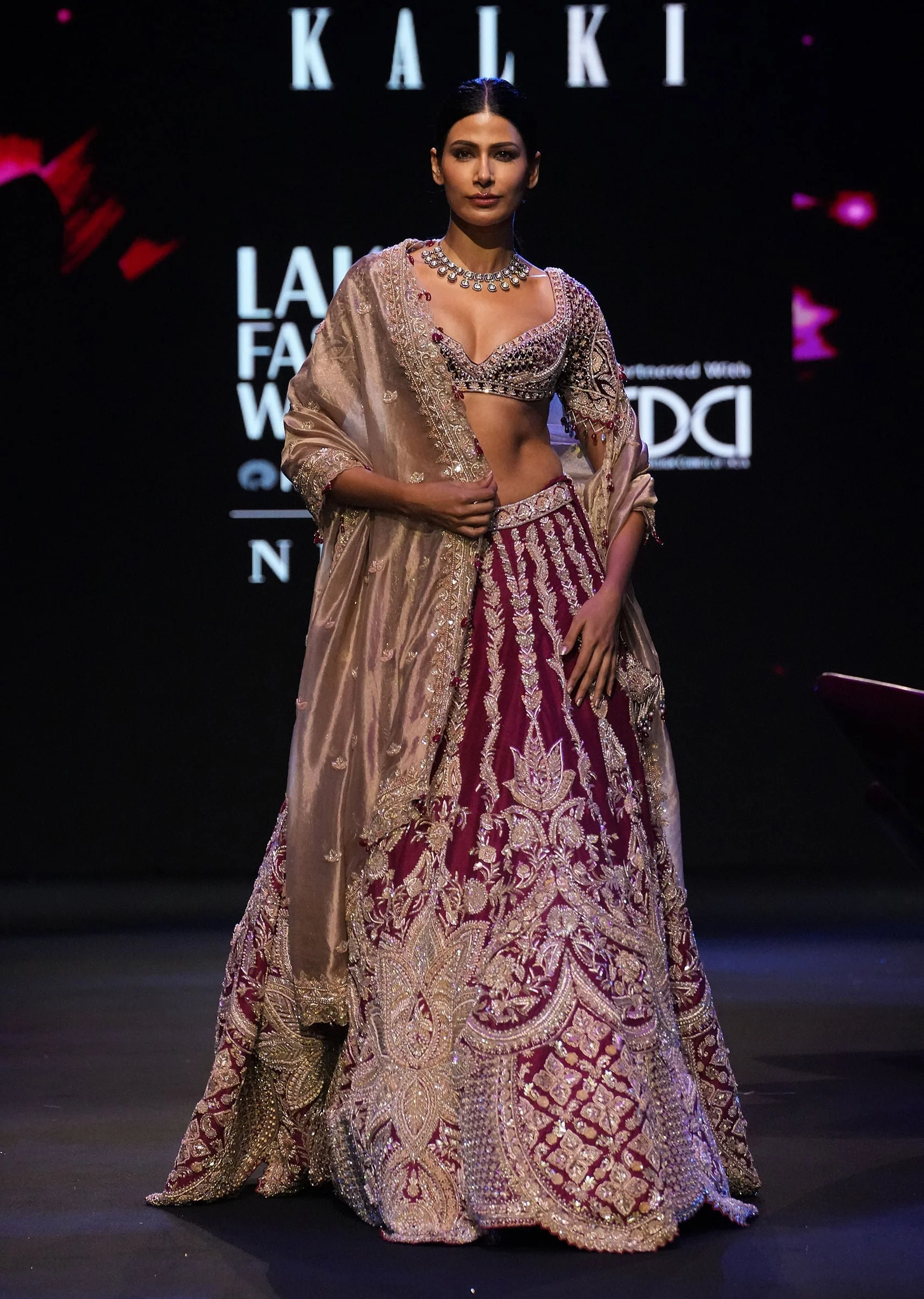 Maroon Raw Silk Lotus Embroidered Kali Lehenga Dupatta Set - Image 7