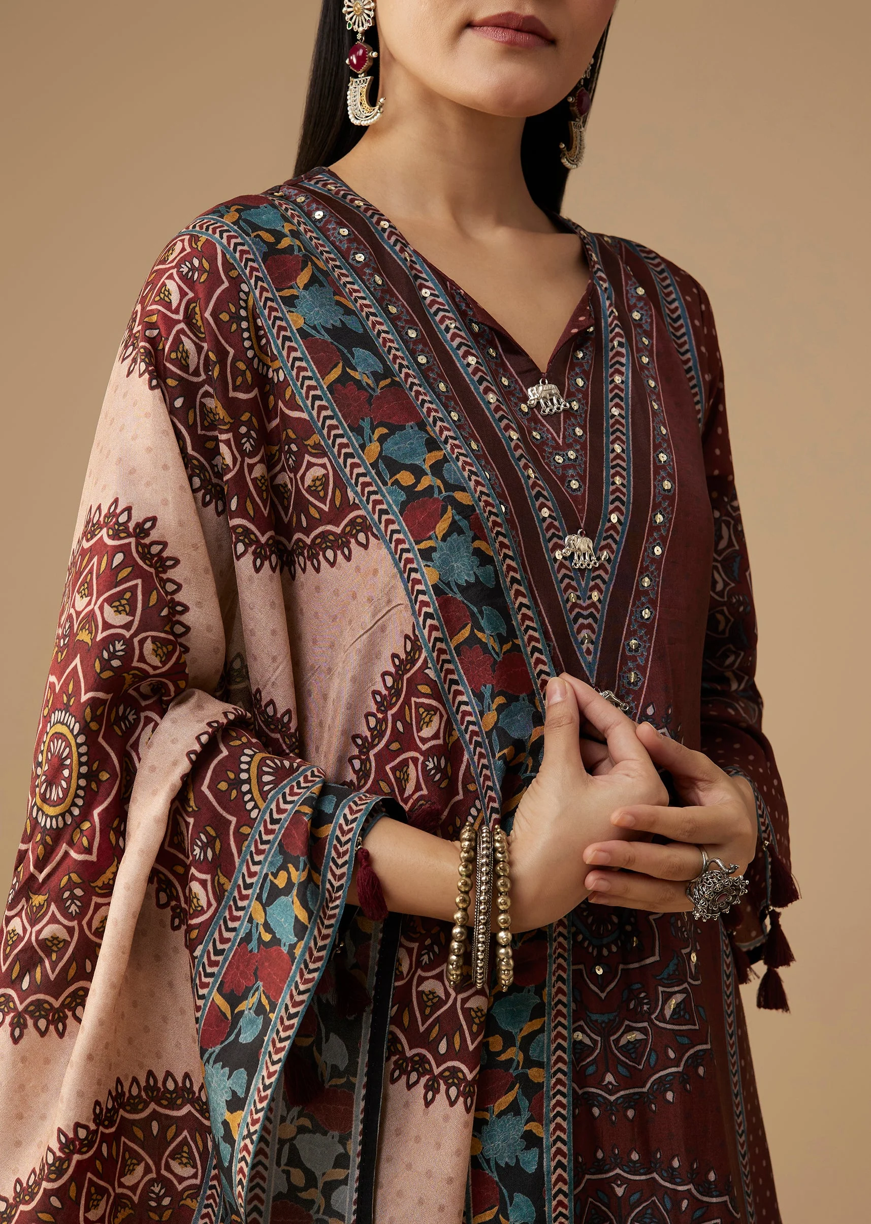 Maroon Silk Celebration Duo – Printed Silk Kurta Pant Set For Her And Maroon Casual Kurta Set For Him - Image 3