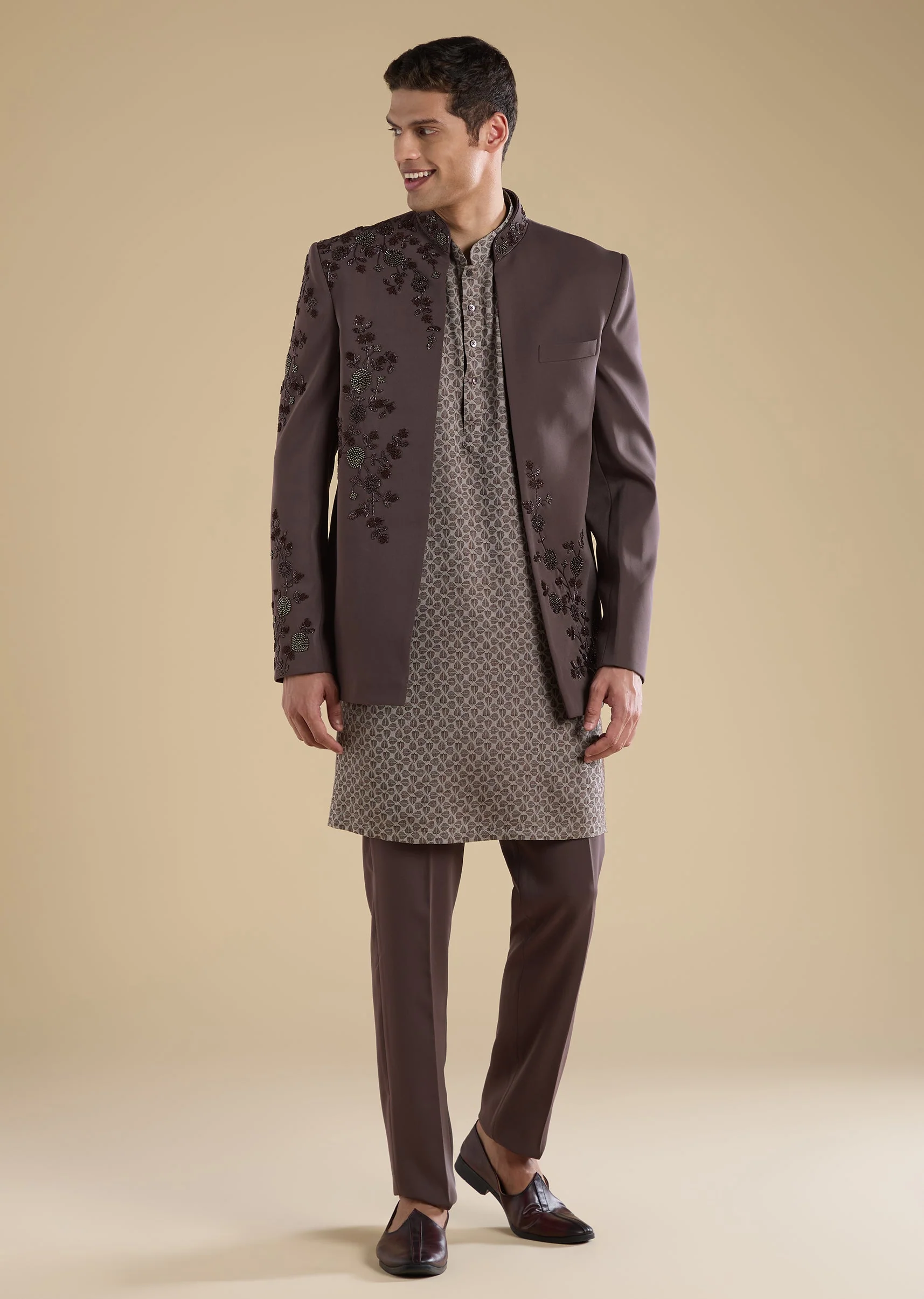Mauve Embellished Jodhpuri Set With Kurta And Pants - Image 3