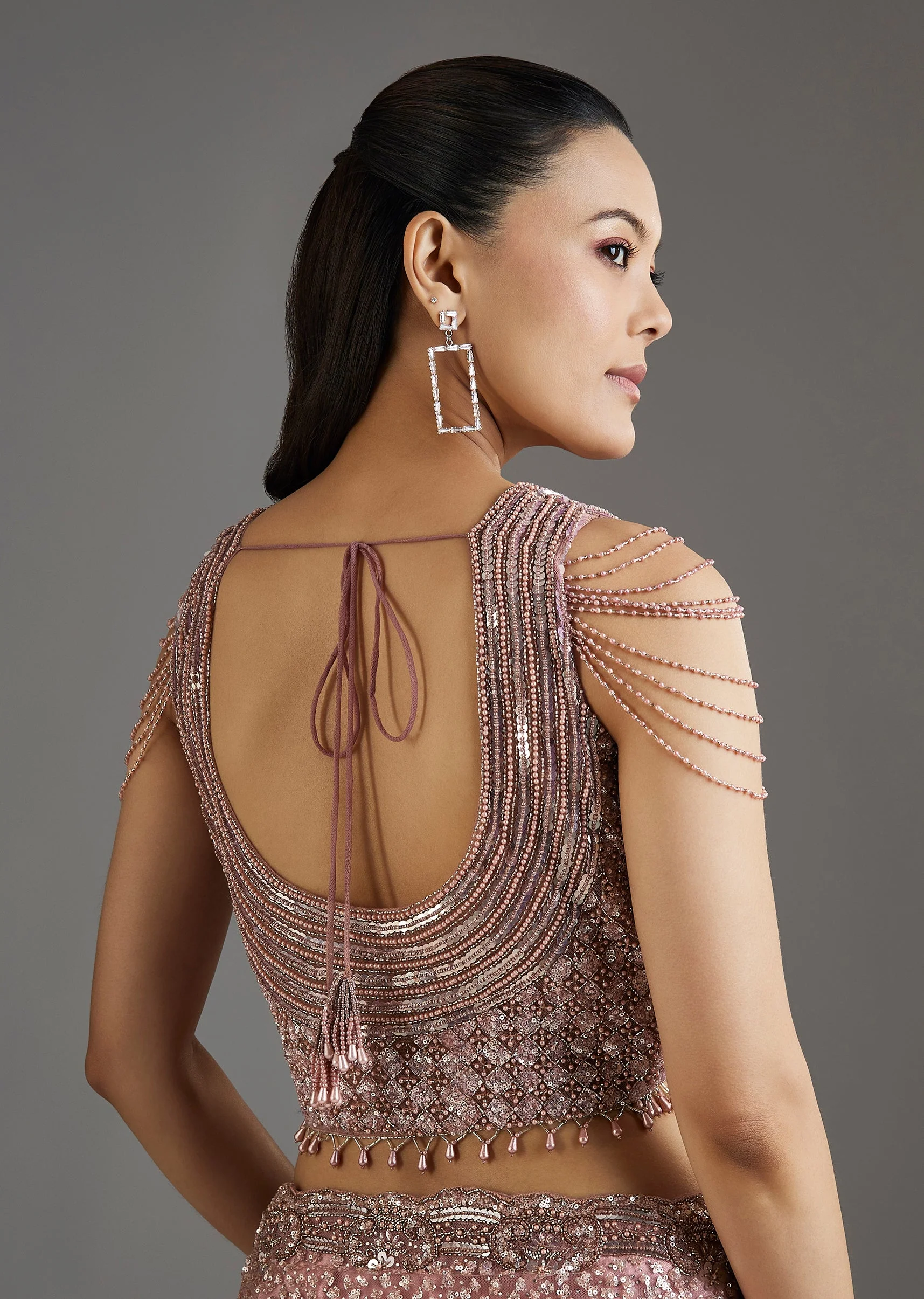 Mauve Net Embellished Saree With Sequins Blouse - Image 8