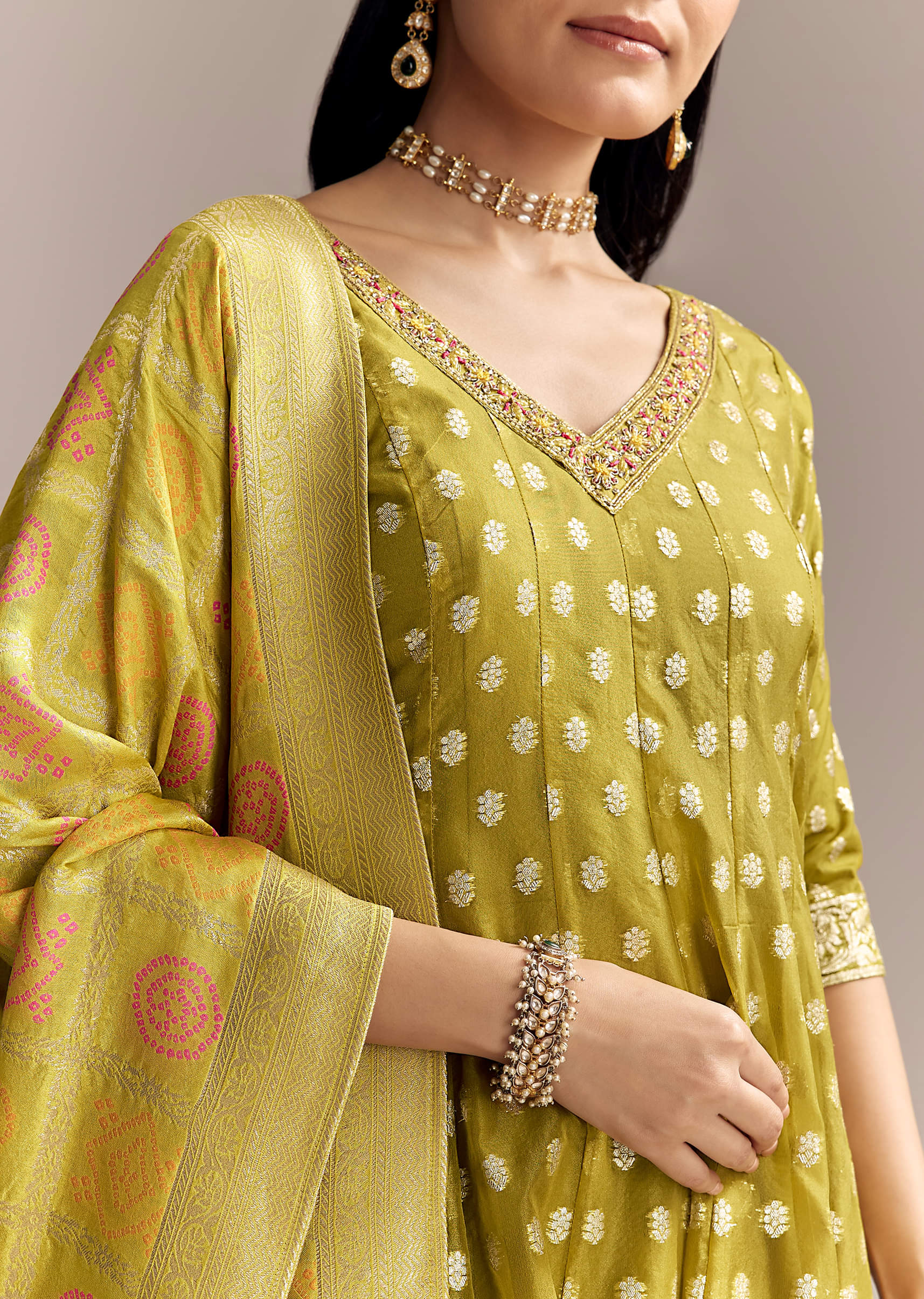 Mehendi Green Jacquard Anarkali Suit With Woven Brocade Dupatta - Image 2