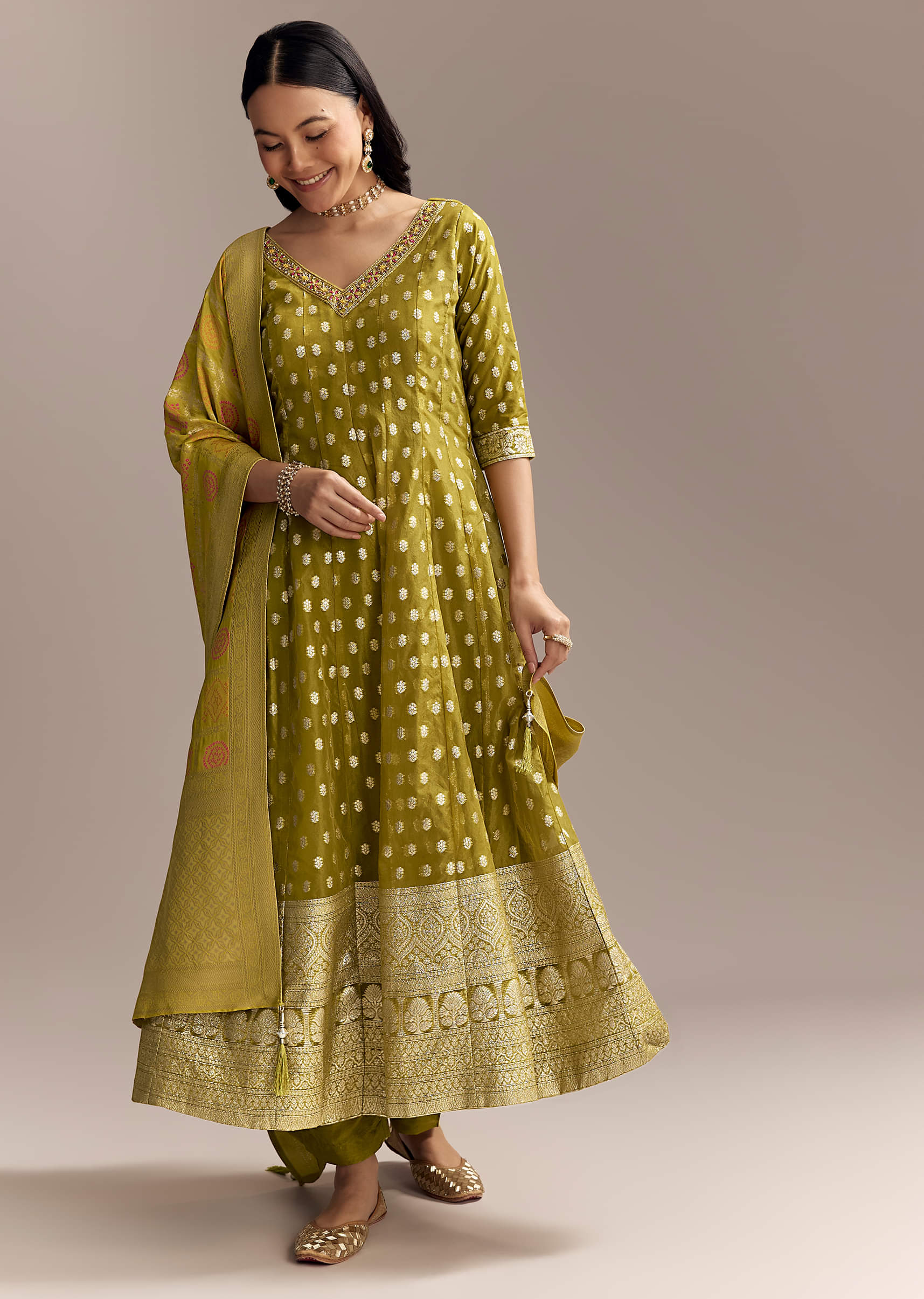 Mehendi Green Jacquard Anarkali Suit With Woven Brocade Dupatta - Image 3