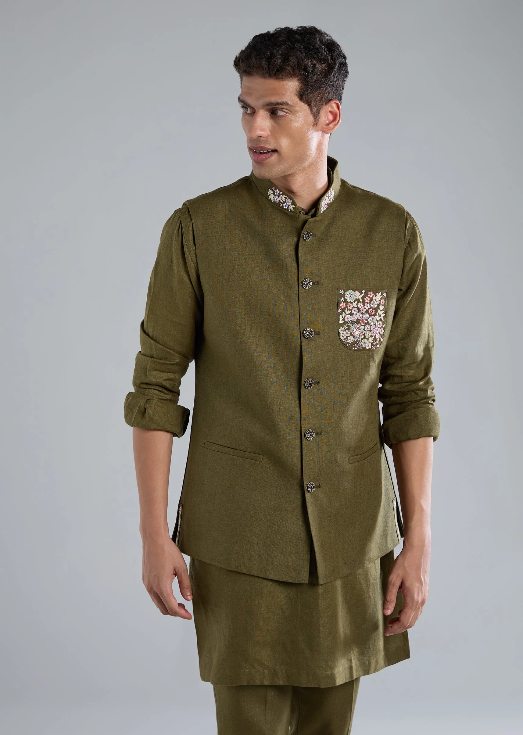Mehendi Green Kurta Jacket Set With Thread Resham Work - Image 4