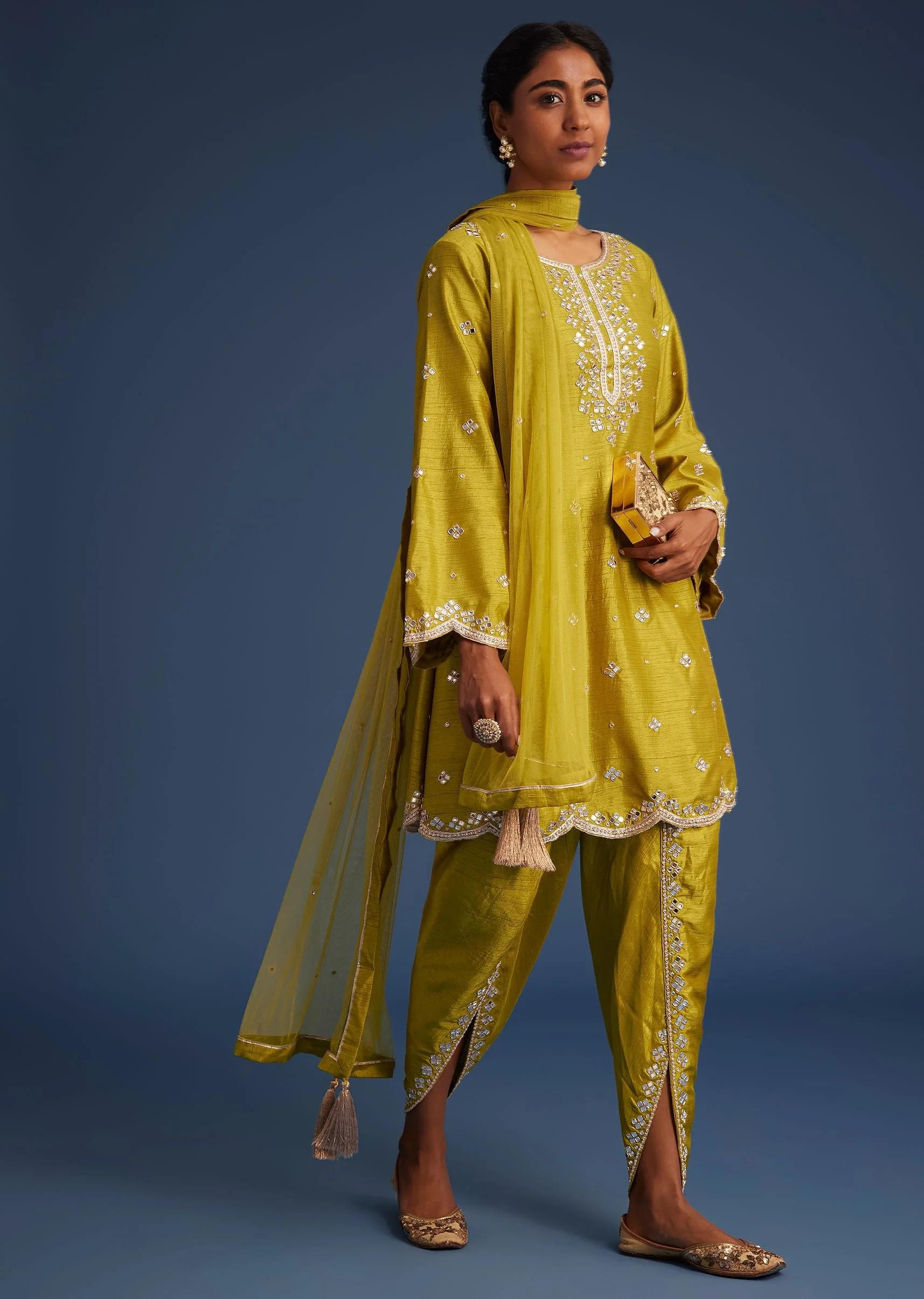 Mehendi Green Silk Embroidered Kurta Dhoti Set - Image 3
